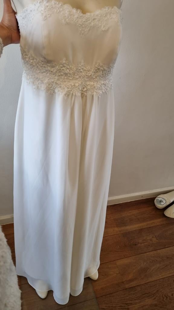 Nieuw! Witte trouwjurk met kant maat 40, Ophalen of Verzenden, Nieuw, Trouwjurk