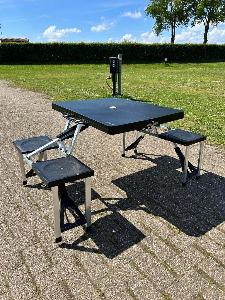 Kampa opvouwbare campingtafel met 4 krukjes, Ophalen, Zo goed als nieuw