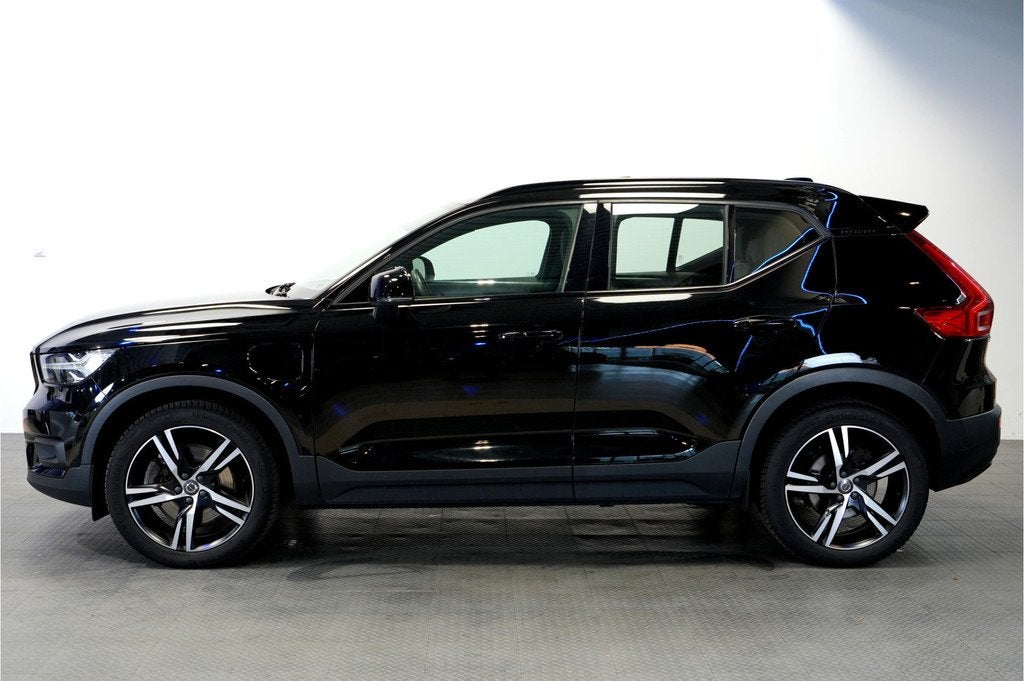 Volvo XC40 1.5 T4 155kW/211pk DCT7 Recharge R-Design PANORAM, Auto's, Volvo, Stof, Met garantie (alle), Adaptive Cruise Control