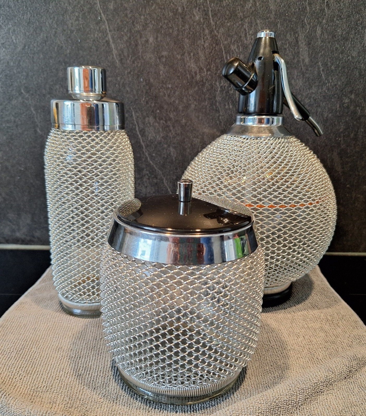 Vintage Cocktail Set: Sifons, Shaker en IJsemmer, Ophalen of Verzenden
