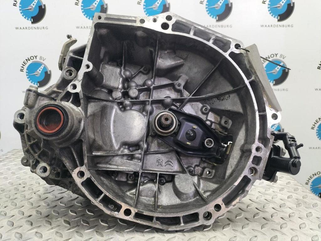 CITROEN C3 VTR TRANSMISSIE / VERSNELLINGSBAK 2015, Ophalen of Verzenden, Gebruikt, Stiba lid
