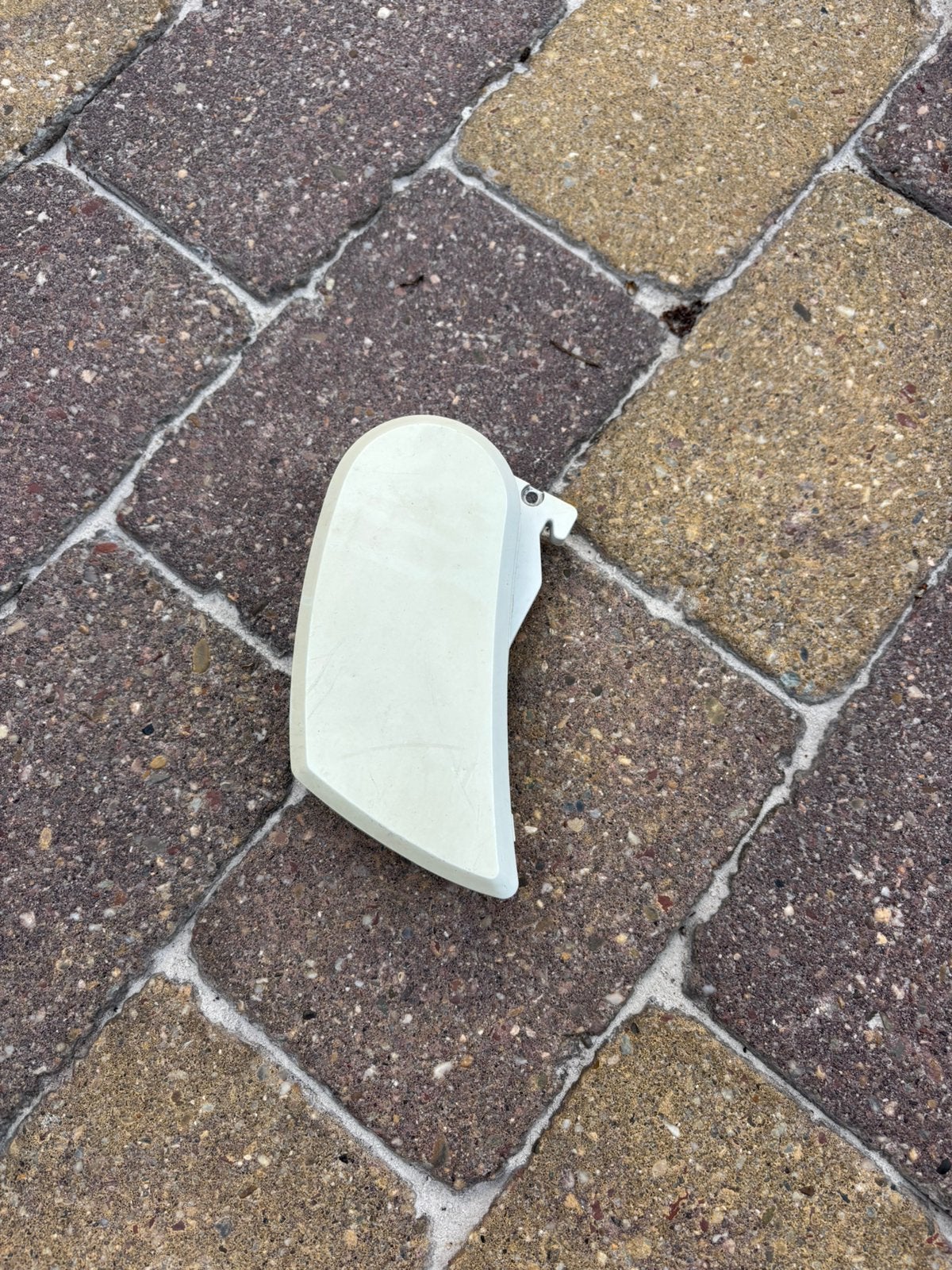 Thule omnistor 6200 voorste eindkap, Ophalen, Gebruikt