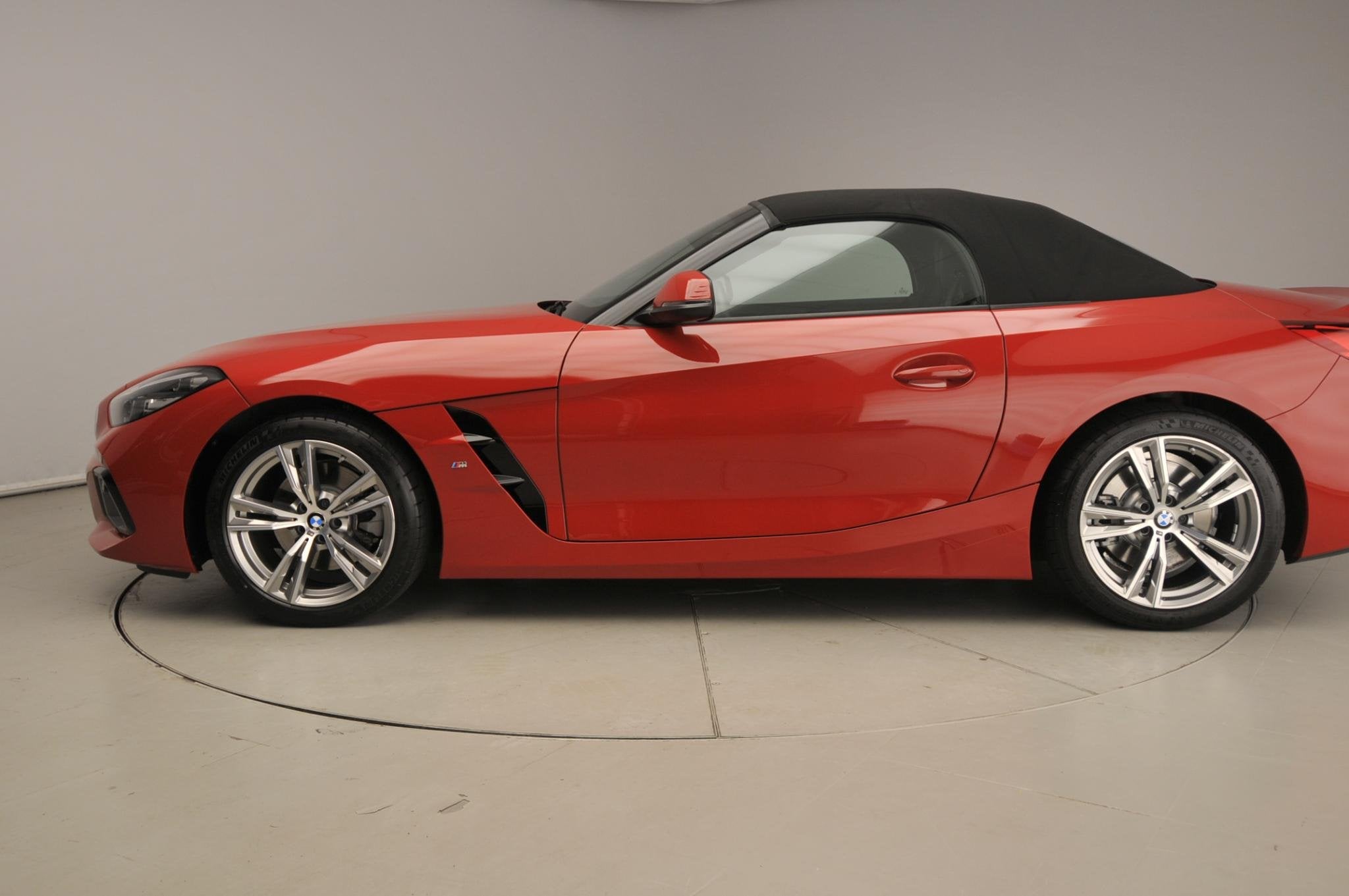 BMW Z4 Roadster sDrive20i | Handgeschakeld ! | LED | Leder |, 1998 cc, Achterwielaandrijving, 4 cilinders, Bedrijf