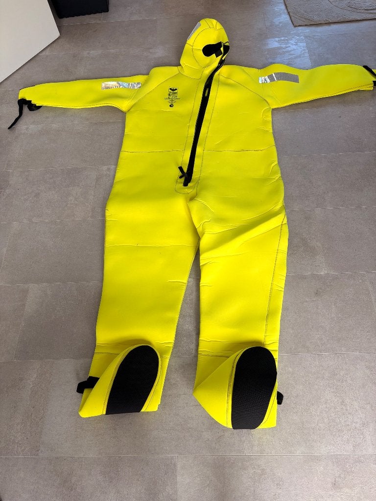 Viking PS2014 Overlevingspak (Maat: Oversize, pak #7), Gebruikt, Geen, Geen, Onbekend (gekocht op een veiling binnen Nederland)