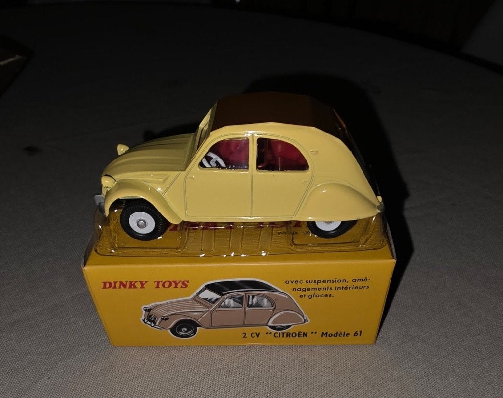 Dinky Toys Citroën 2CV Modèle 61 & Citroën DS 19, Hobby en Vrije tijd, Modelauto's | 1:43, Ophalen of Verzenden, Nieuw, Auto, Dinky Toys