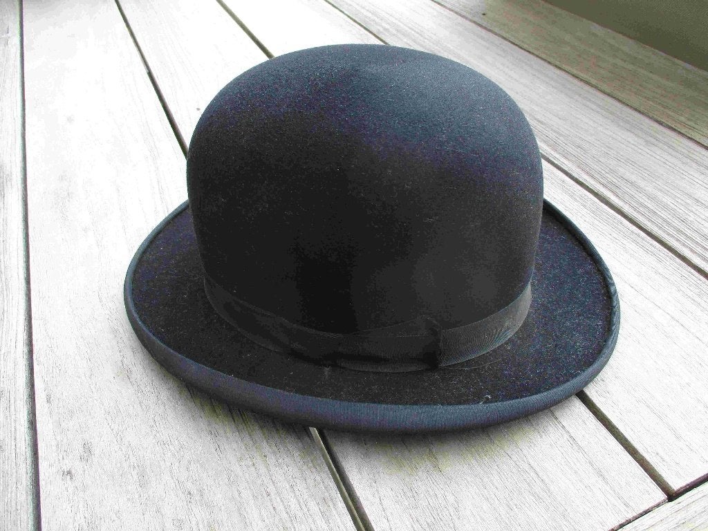 Bolhoed, Ophalen of Verzenden, Zo goed als nieuw, 57 cm (M, 7⅛ inch) of minder, Hoed