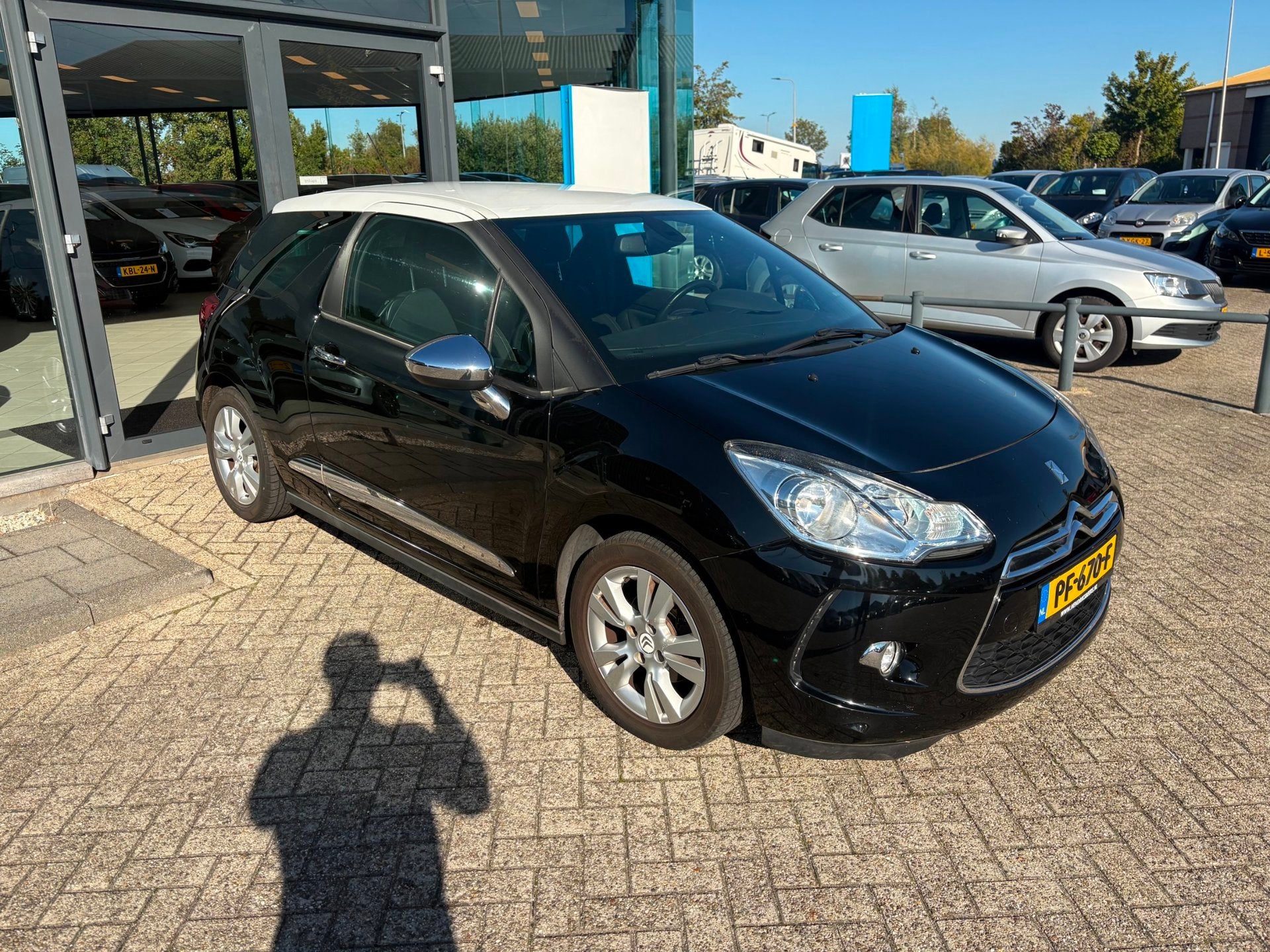 Citroen DS3 1.2 VTi So Chic, Auto's, Voorwielaandrijving, Stof, Gebruikt, 1199 cc