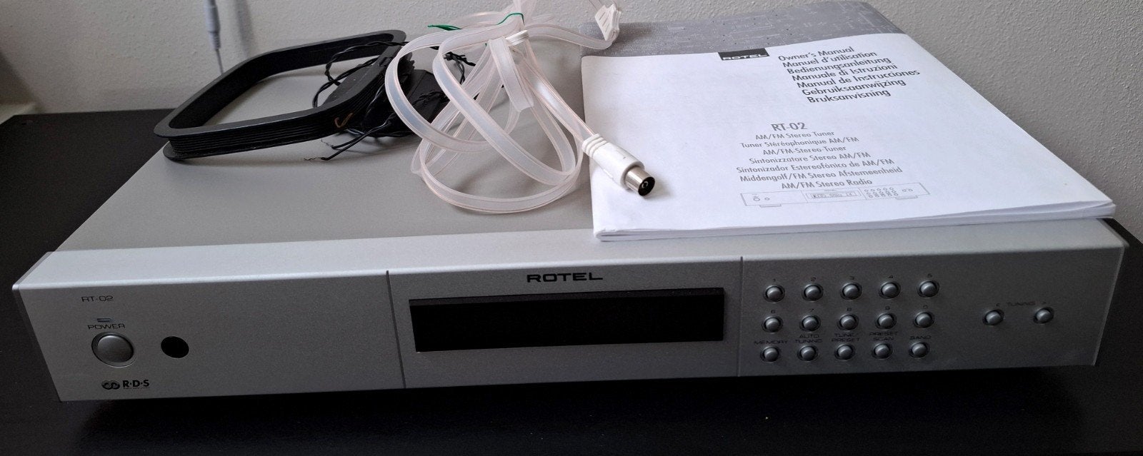 Rotel RT-02 tuner, Ophalen, Zo goed als nieuw