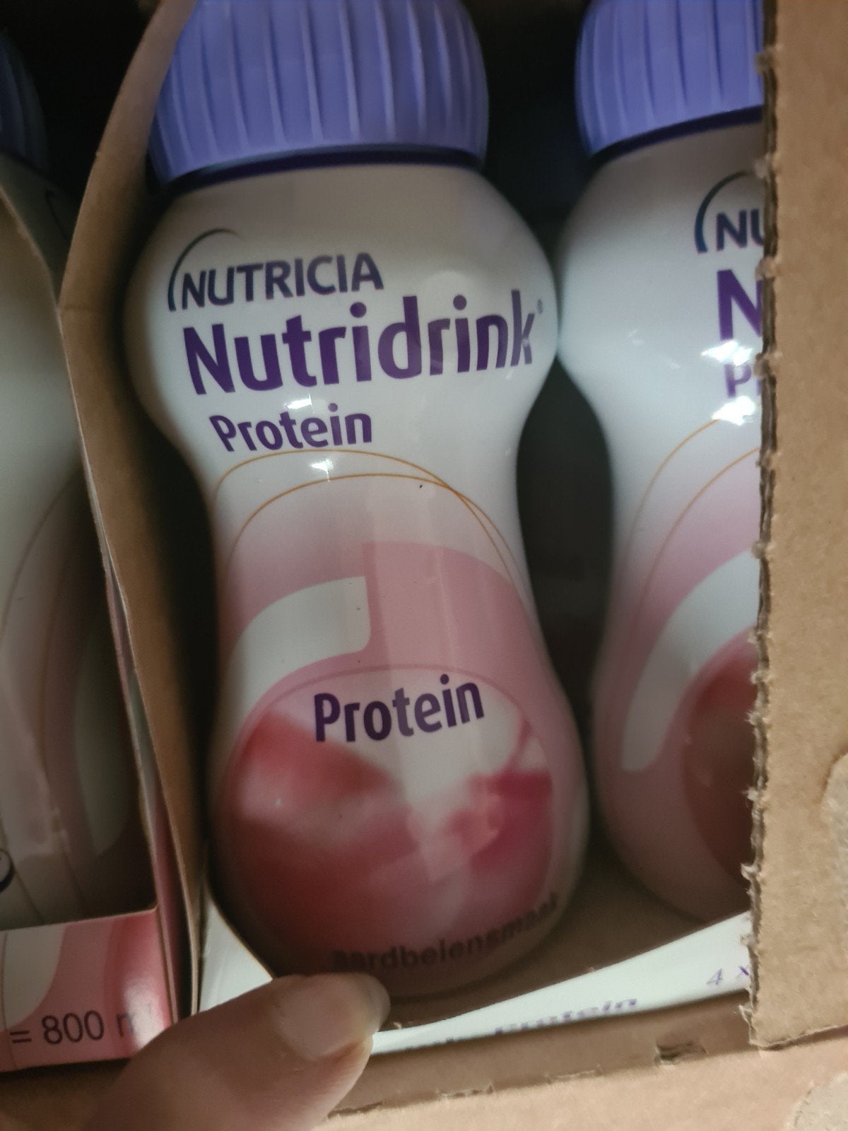 Nutridrink en fresubin drinkvoeding 212 flesjes, Ophalen