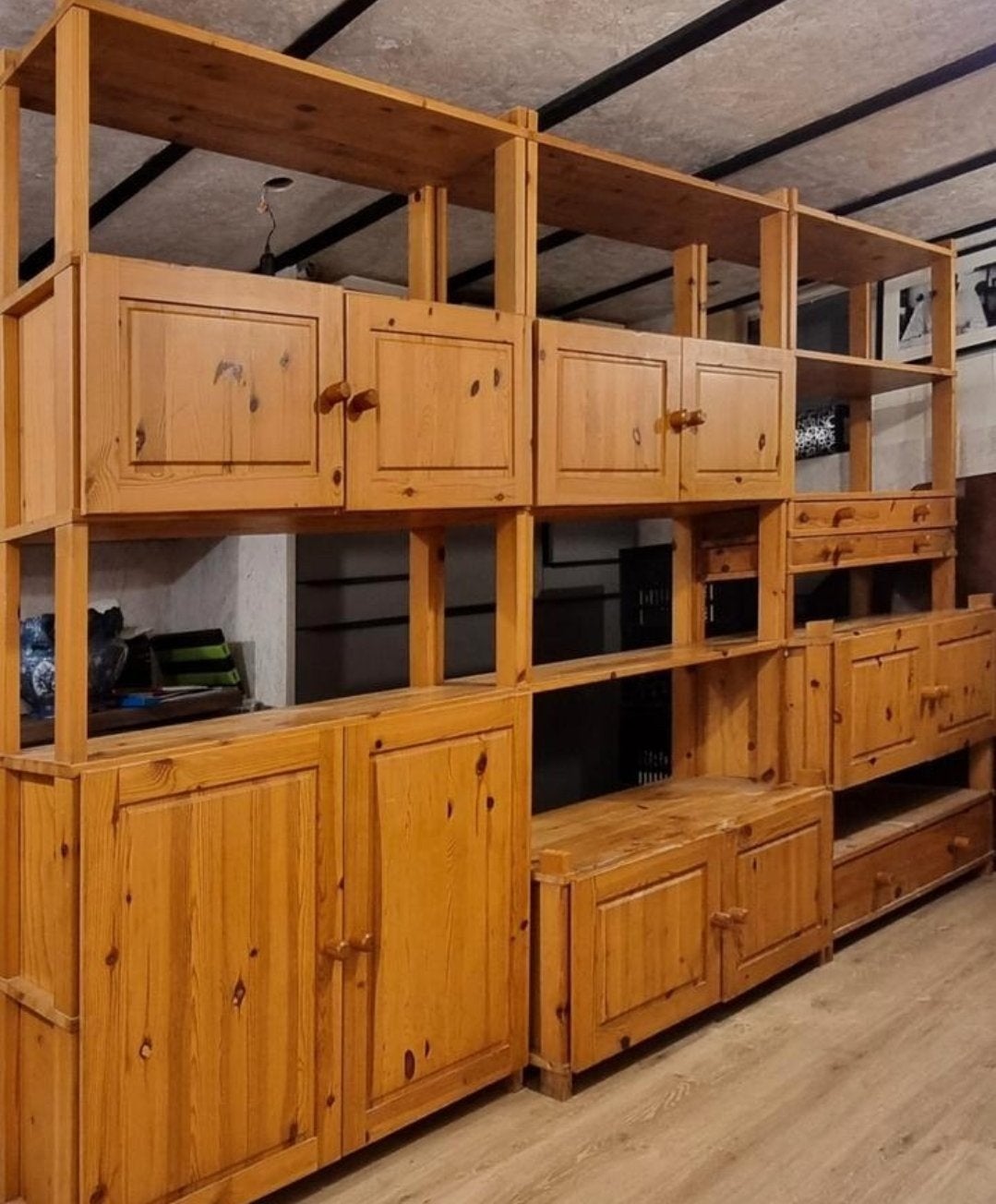 unieke blank houten wandkast jaren 1960s 1970s, Ophalen, Gebruikt