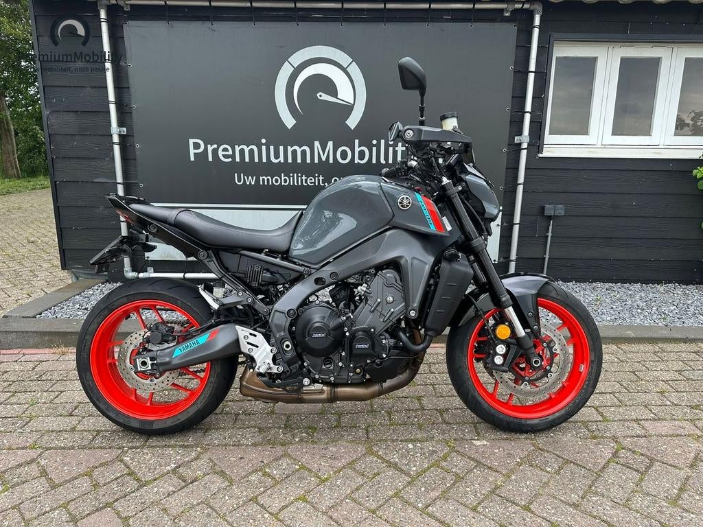 YAMAHA MT09 ABS (BJ 2021 / 31915 KM), Motorrijbewijs A, Bedrijf, Meer dan 35 kW, YAMAHA