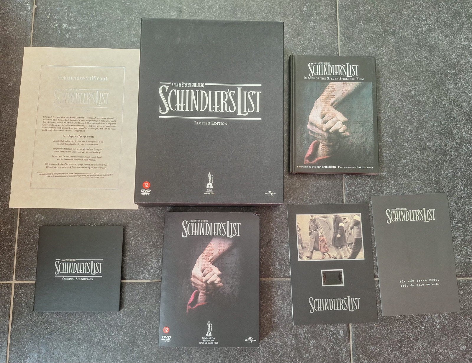 Schindler's list limited edition box dvd/cd film cel enz, Cd's en Dvd's, Alle leeftijden, Verzenden, 1980 tot heden, Zo goed als nieuw