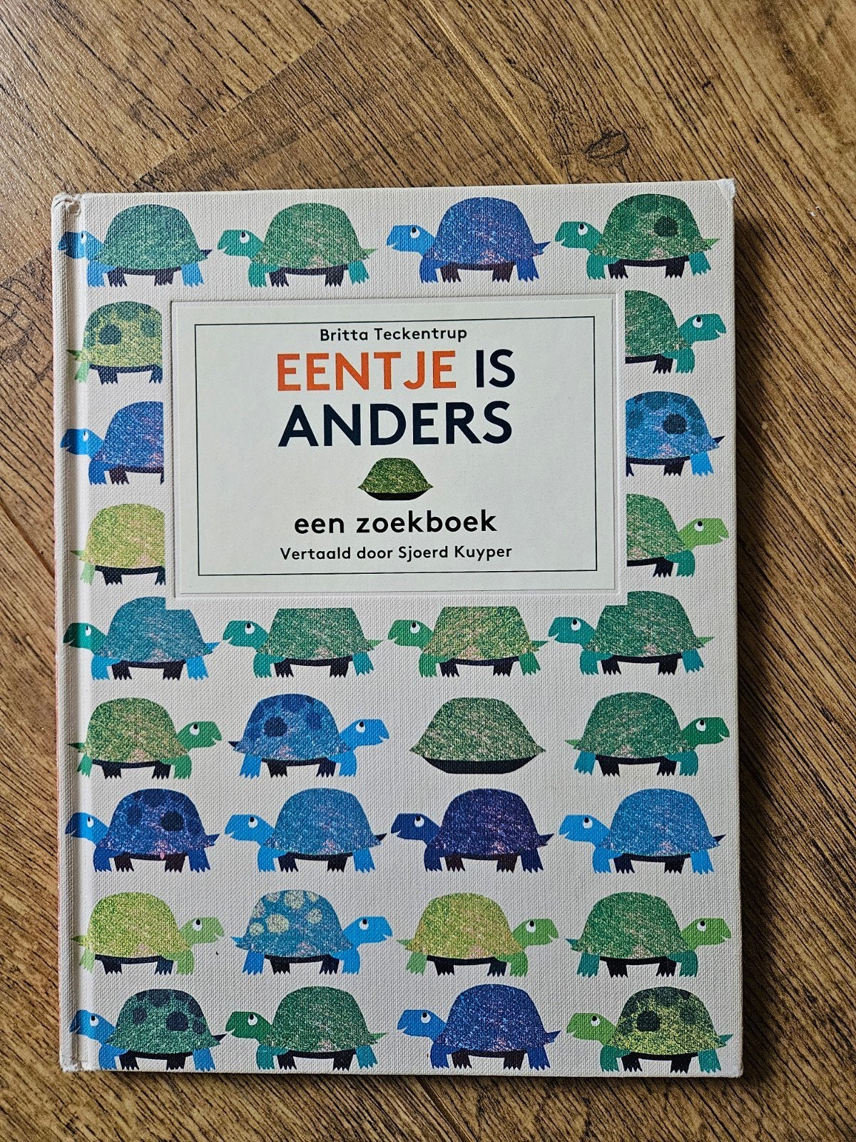 Eentje is anders. Zoekboek. Britta Teckentrup, Ophalen of Verzenden, Zo goed als nieuw, Fictie algemeen