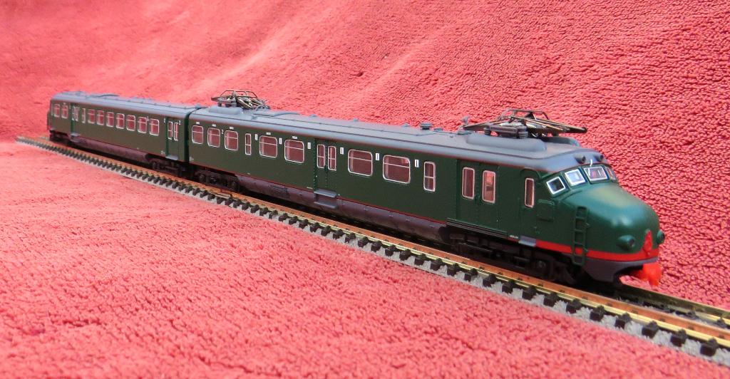 Piko 40292, NS Hondekop. Groen, bloedneus, Gelijkstroom, Locomotief, Piko, Ophalen of Verzenden