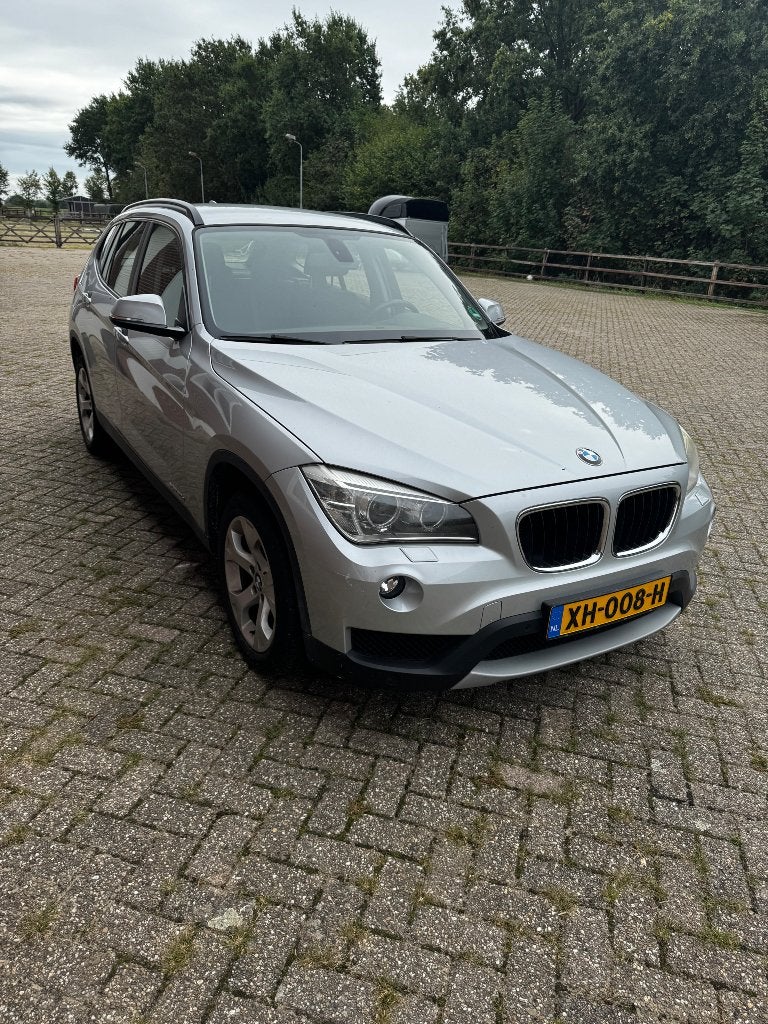 BMW X1 2.0 D Xdrive 20D AUT 2013 Grijs, Auto's, Stof, 1995 cc, Zwart, 4 cilinders