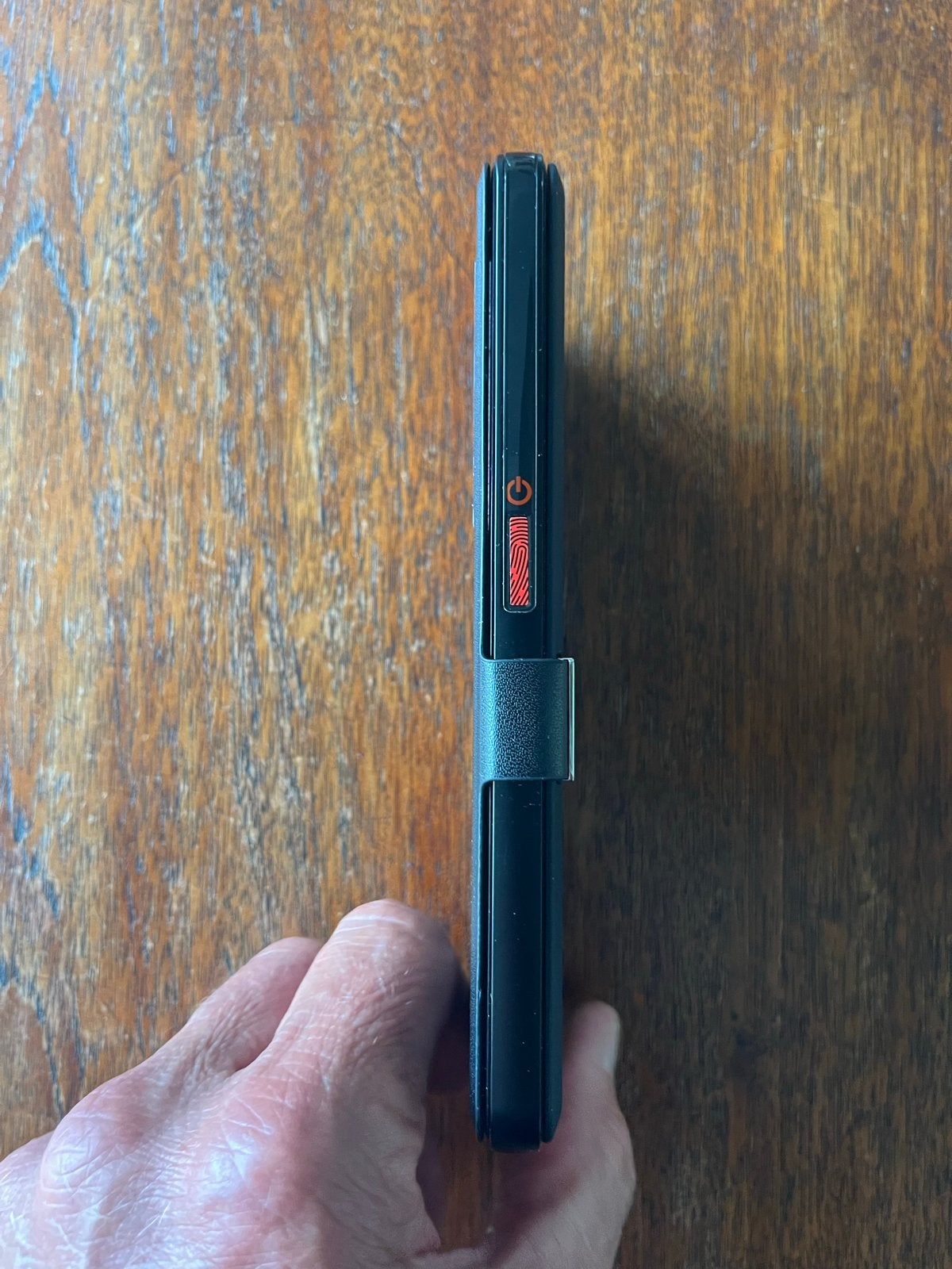 Emporia Senioren Smartphone 5G - Nieuwstaat met laadstation, Telecommunicatie, Mobiele telefoons | Overige merken, Ophalen of Verzenden