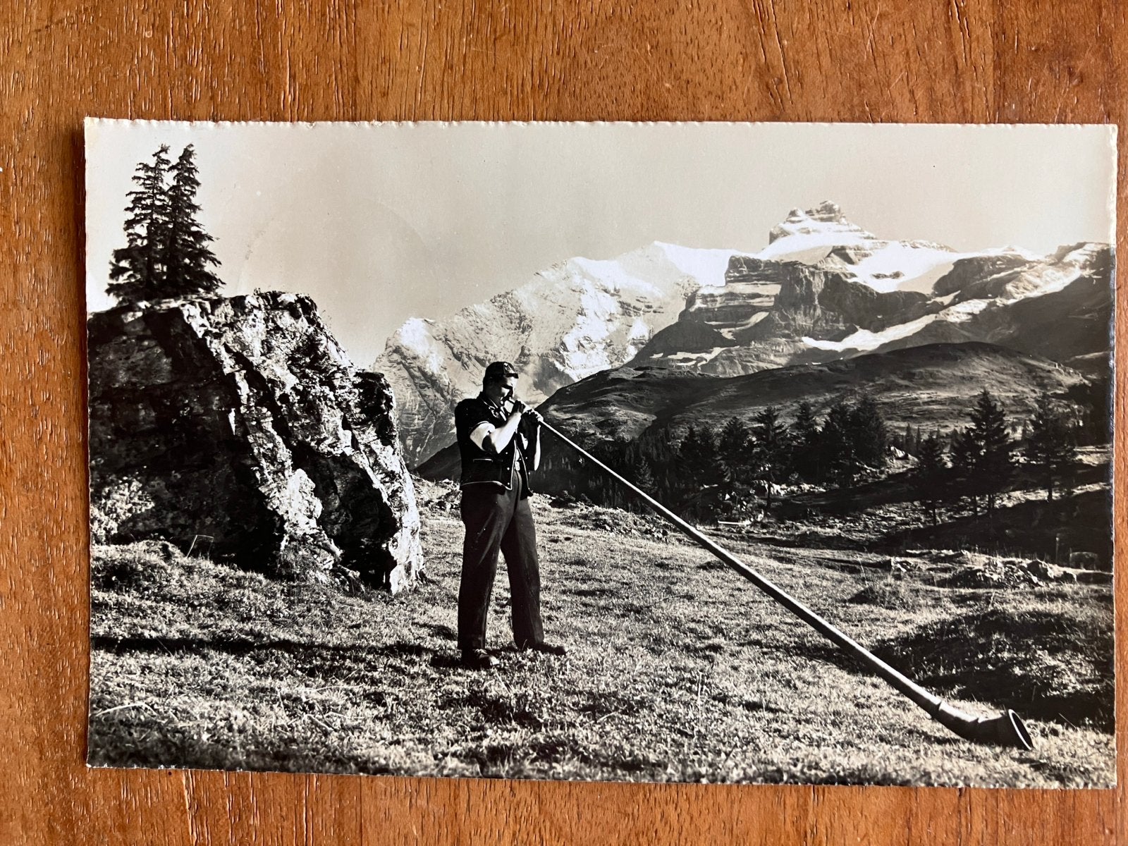 Alphoornblazer in Zwitserse Alpen - 1959, Ophalen of Verzenden, 1940 tot 1960, Gelopen, Overig Europa