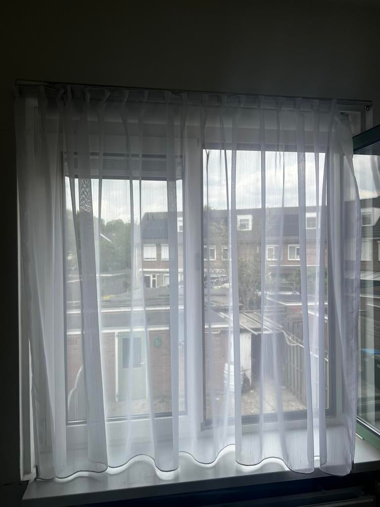 Vitrage 135cm hoog 130cm breed, Ophalen, Zo goed als nieuw, 100 tot 150 cm