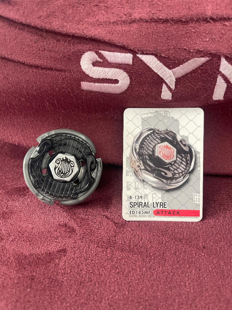 beyblade Spiral alyre, Ophalen of Verzenden, Zo goed als nieuw