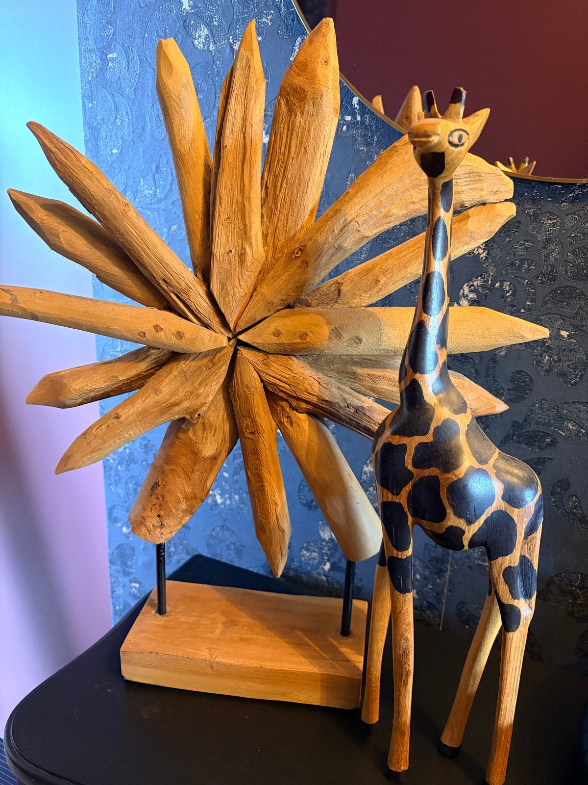 Houten decoratie: giraf en abstract beeld, Ophalen, Hout, Overige stijlen, Zo goed als nieuw