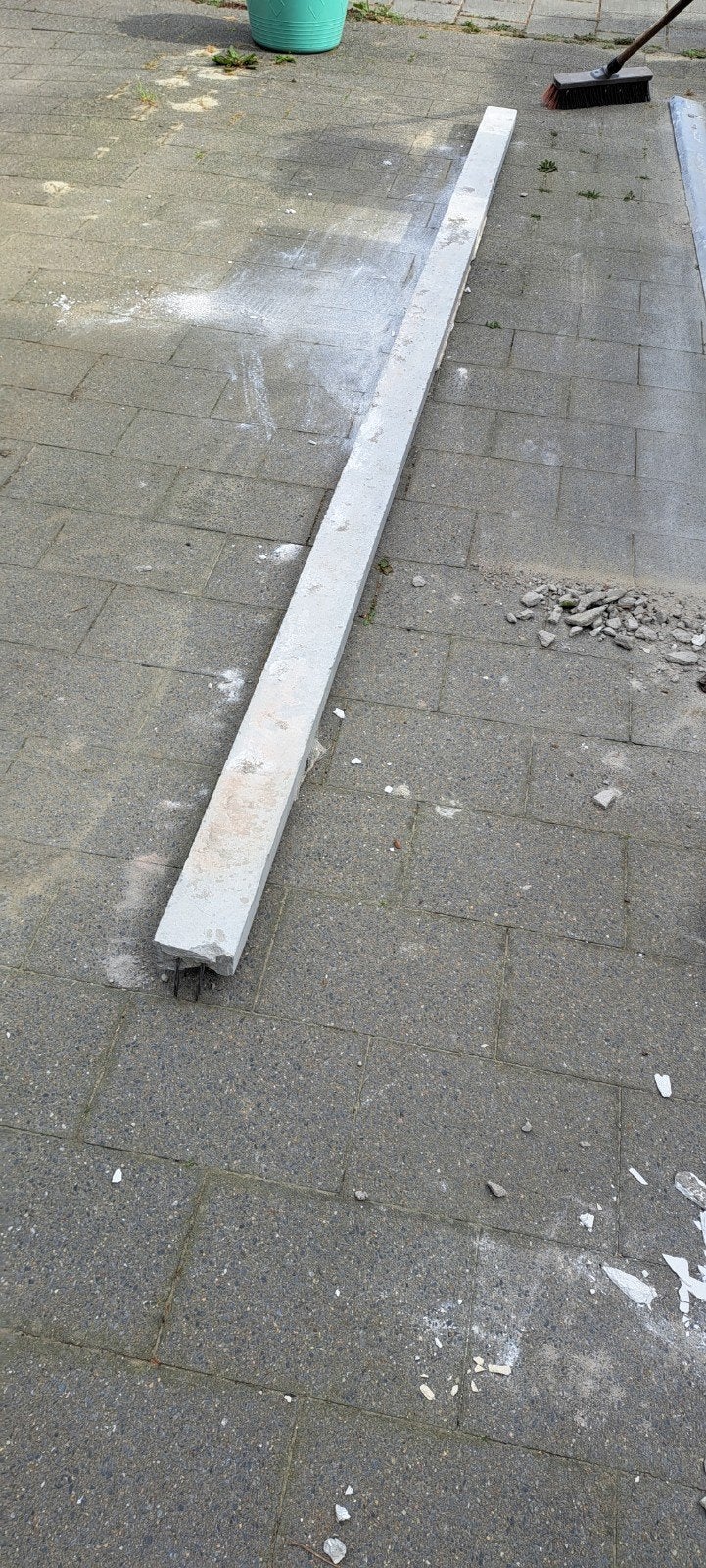 Betonnen balk, 345 cm lang, gebruikt, Ophalen, Gebruikt