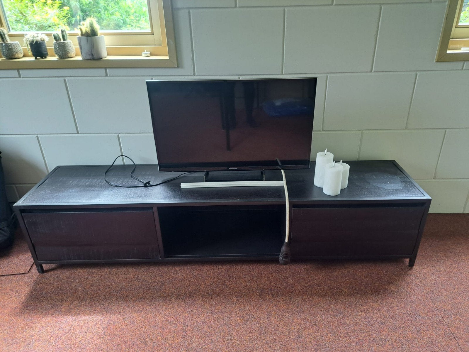 TV-meubel met lades en open vak, Ophalen, 150 tot 200 cm, Zo goed als nieuw, Minder dan 100 cm