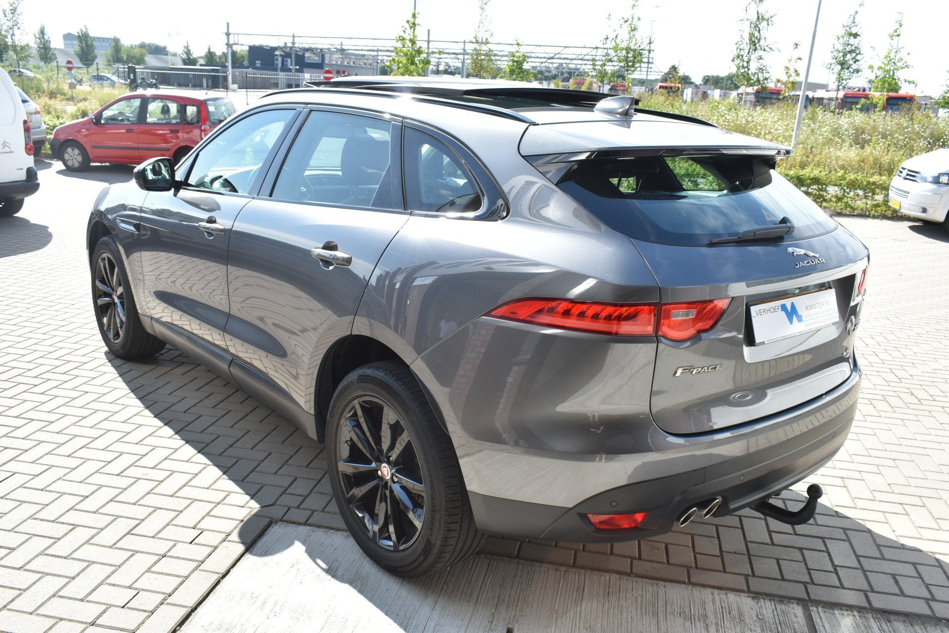 Jaguar F-Pace 2.0 Portfolio AWD 20d (bj 2018, automaat), Auto's, Automaat, Euro 6, 4 cilinders, 179 pk