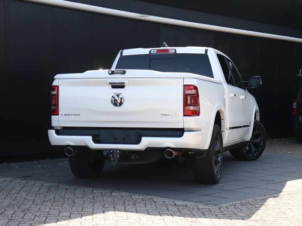 Dodge Ram 1500 5.7 V8 4x4 Crew Cab Limited | LEDER | MEMORY, Auto's, Dodge, Automaat, 2706 kg, Gebruikt, 5654 cc