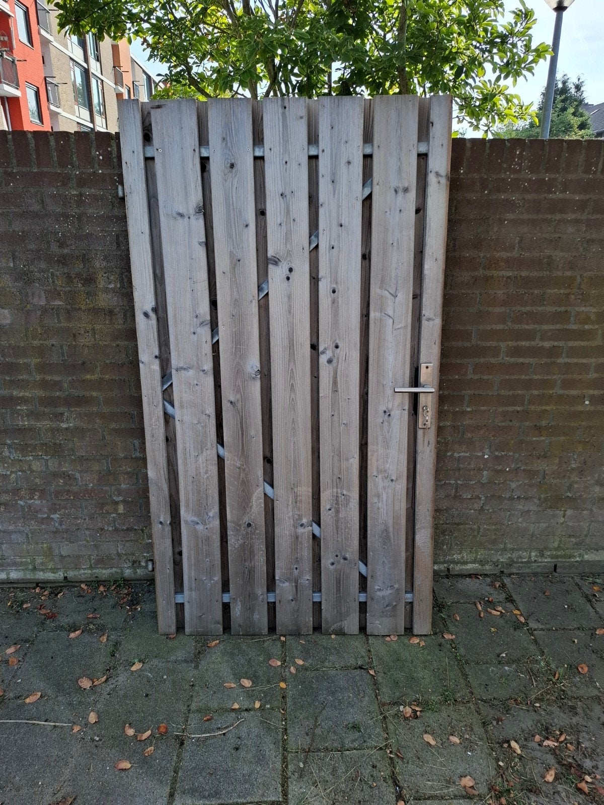 poort deur tuin deur met stalen frame en slot, Ophalen of Verzenden, Hout, Minder dan 3 meter, 1 tot 2 meter