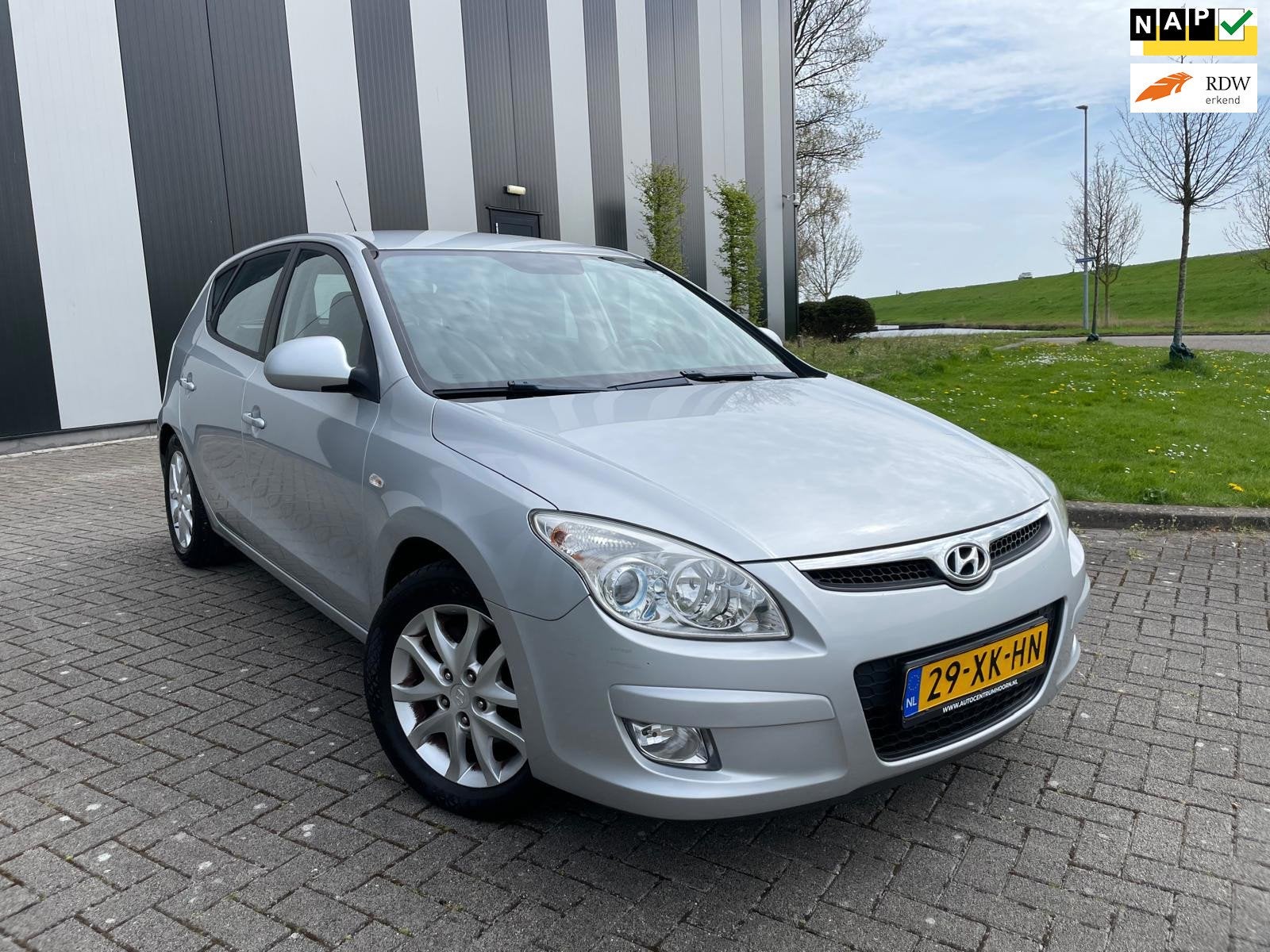 Hyundai I30 1.6i Dynamic Luxe Nw APK-Airco-Cruise-Lmv-Elekpa, Voorwielaandrijving, Gebruikt, 1591 cc, 4 cilinders