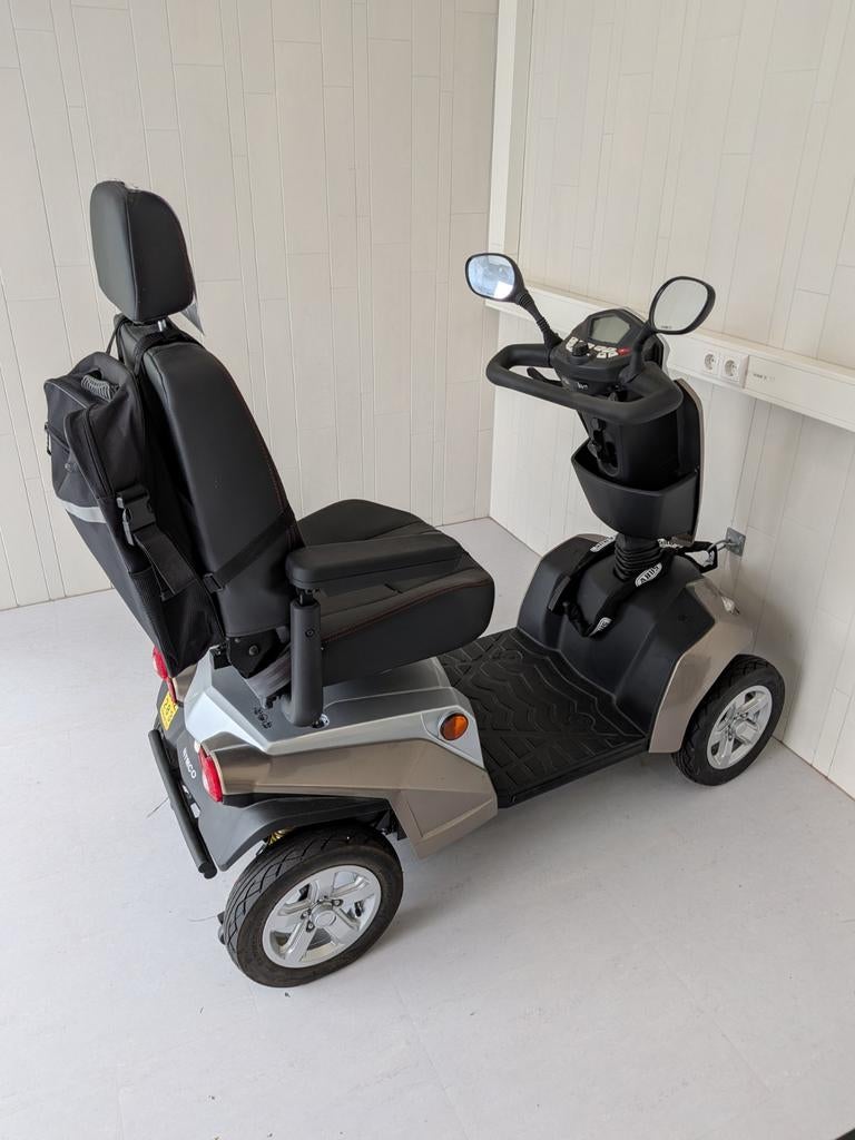 Scootmobiel New Maxer | Kymco (4 wiel scootmobiel) 2025, Ophalen, Kymco, Zo goed als nieuw, 16 km/u of meer