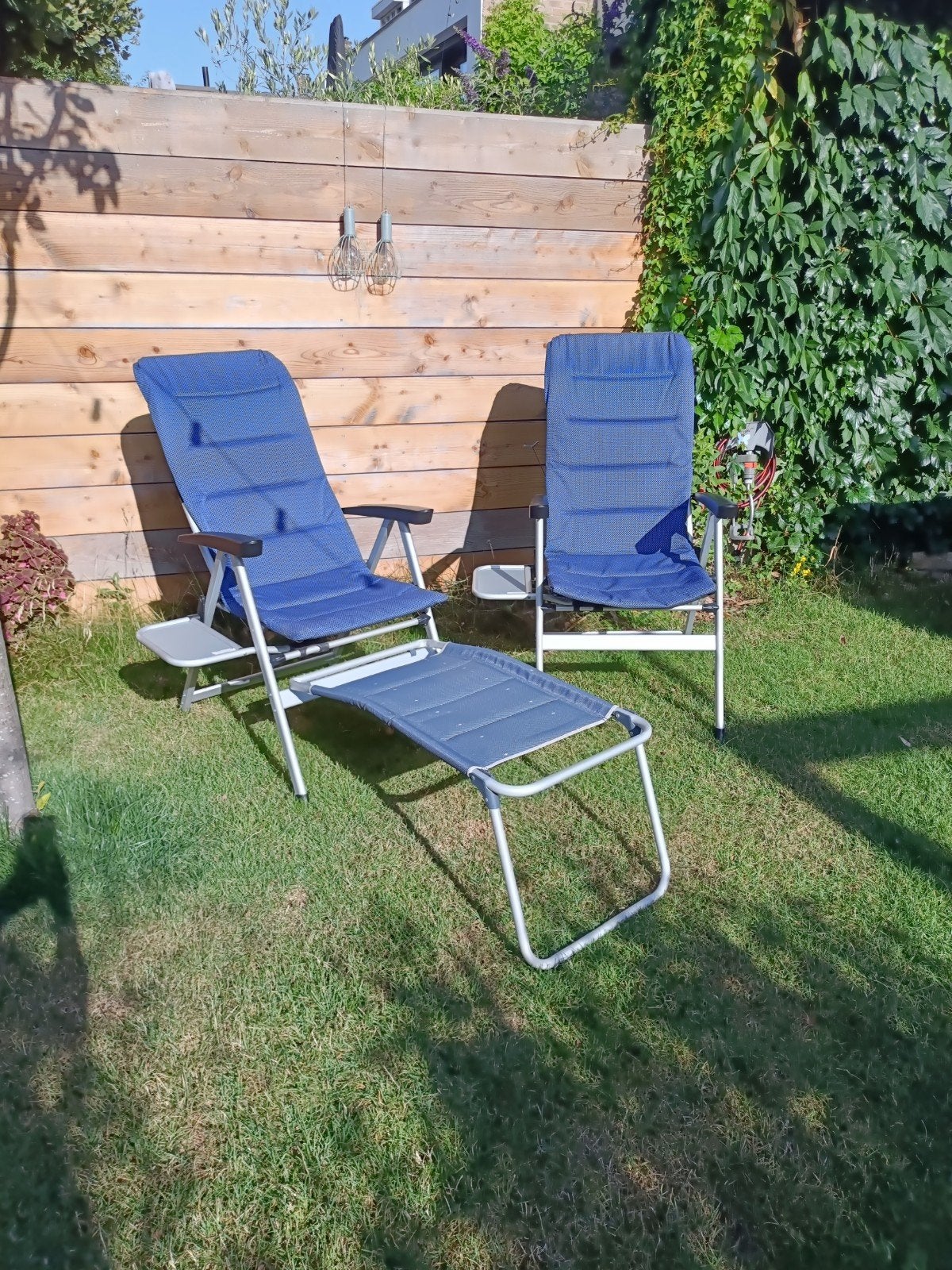 2x Travel & Co campingstoelen met voetenbankje, Ophalen, Gebruikt, Campingstoel
