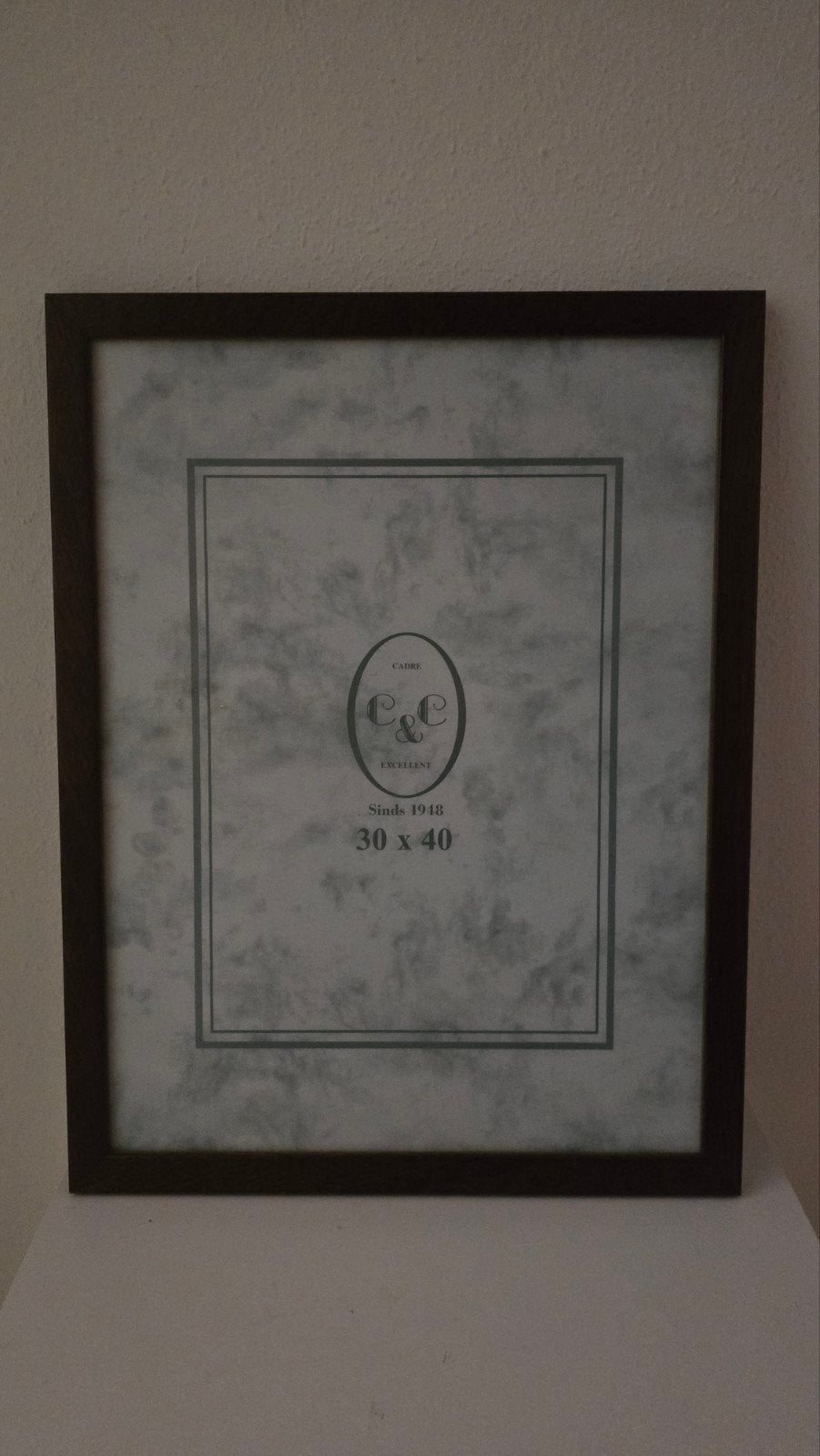 Nieuwe fotolijst 30x40 cm - Donkerbruin, Ophalen, Bruin, Nieuw, Fotolijst