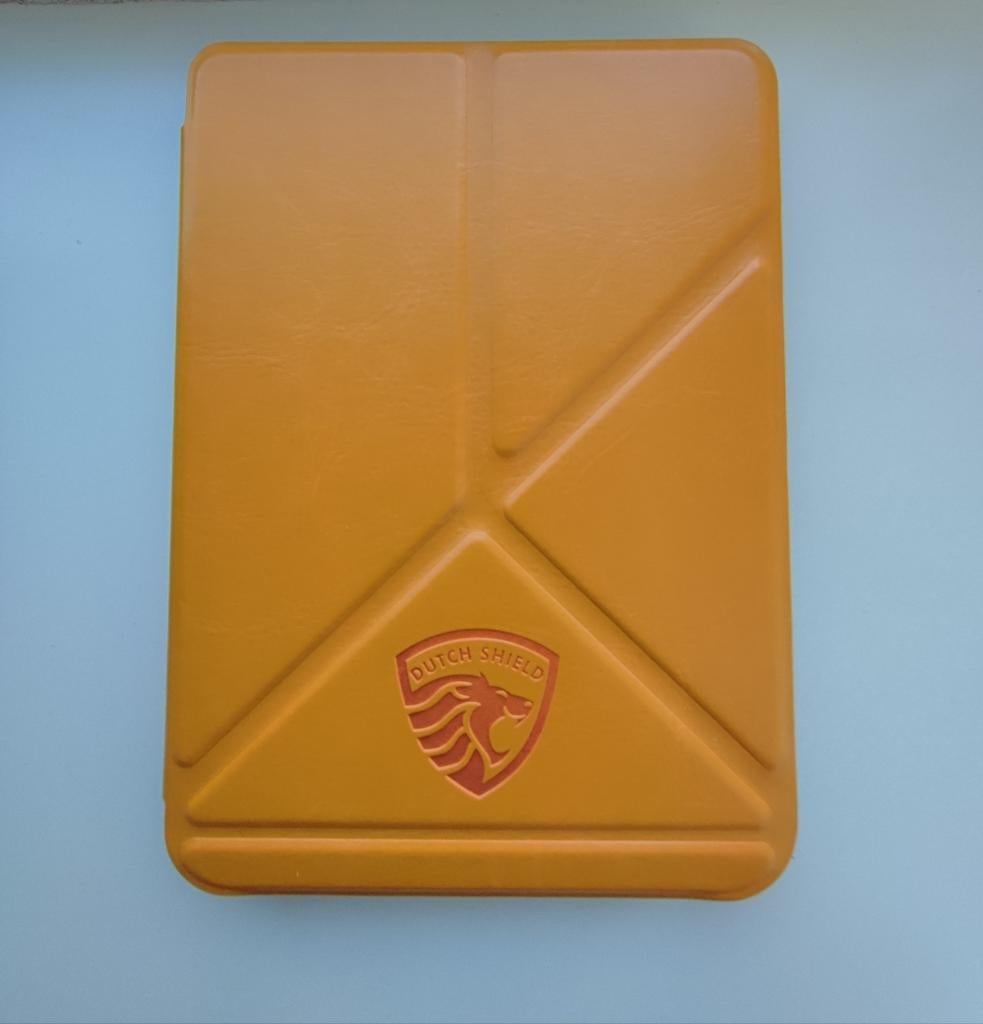Kobo Clara 2E okergeel hoesje / Kobo 2E honinggeel hoesje, Ophalen of Verzenden, Nieuw, 6 inch of minder, Dutch shield kobo