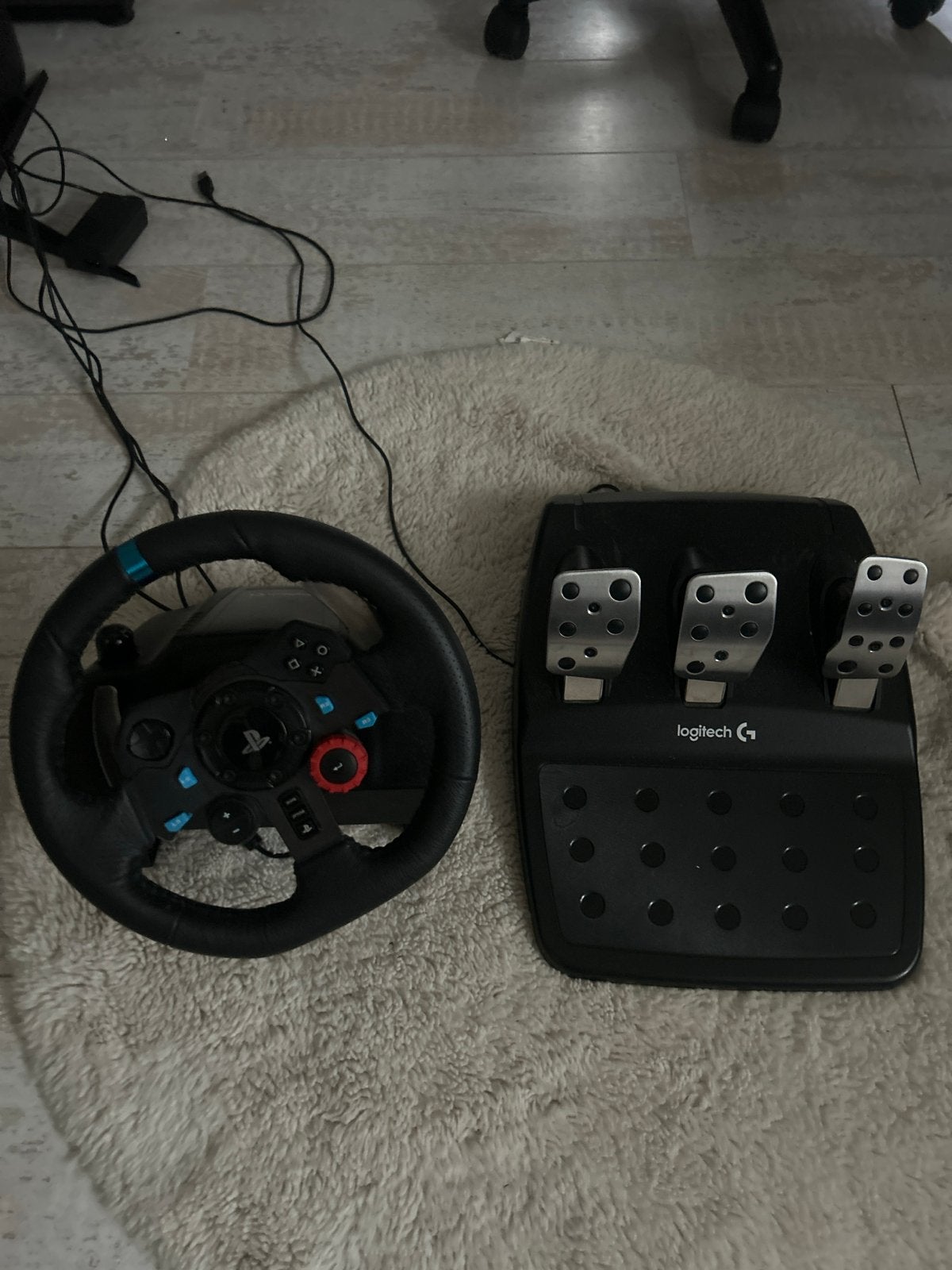 Logitech G29 racestuur met pedalen voor PlayStation, Ophalen of Verzenden, Gebruikt, Stuur of Pedalen, PlayStation 3