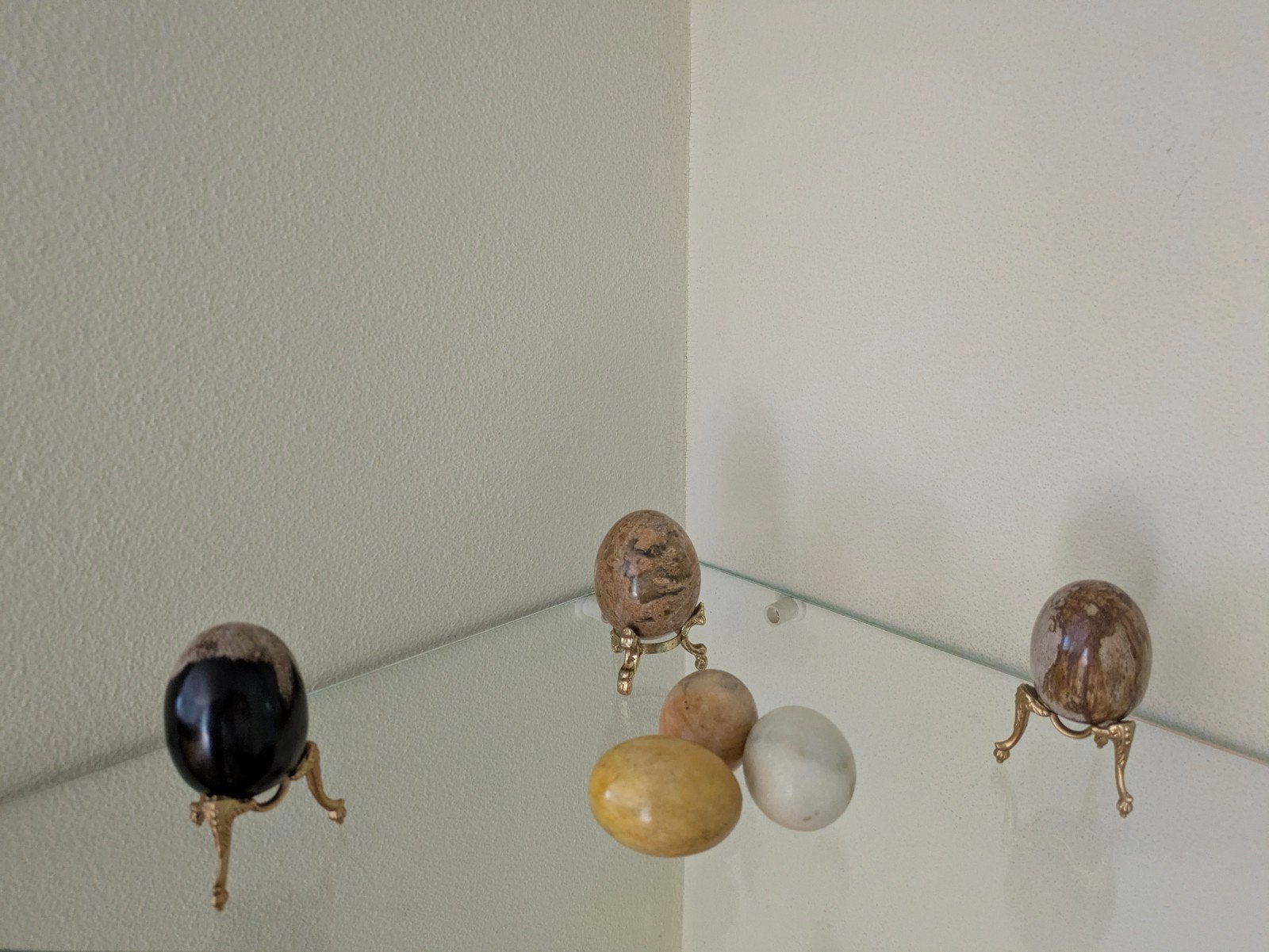 Decoratieve stenen eieren met houders, Ophalen, Zo goed als nieuw