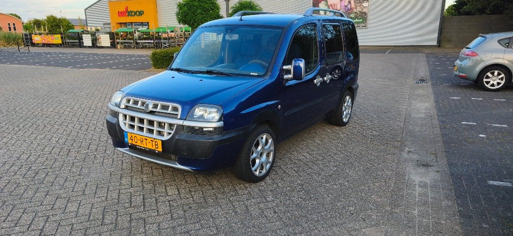 Fiat Doblo 1.6 Nieuwe APK,4x nieuwe banden., Voorwielaandrijving, 1596 cc, Stof, Doblo