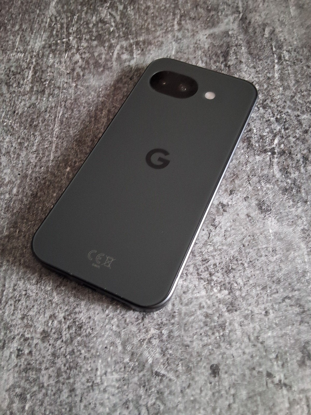 Foto 5 van Google Pixel 10a 128GB Obsidian Nieuw Factuur+6 mnd Garantie