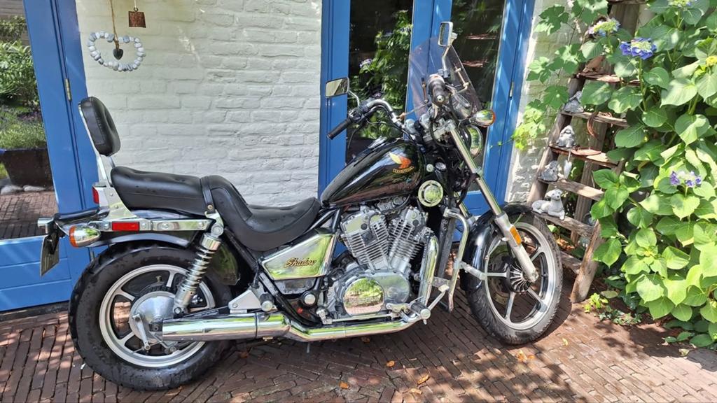 Honda Shadow VT 700c, Particulier, Chopper