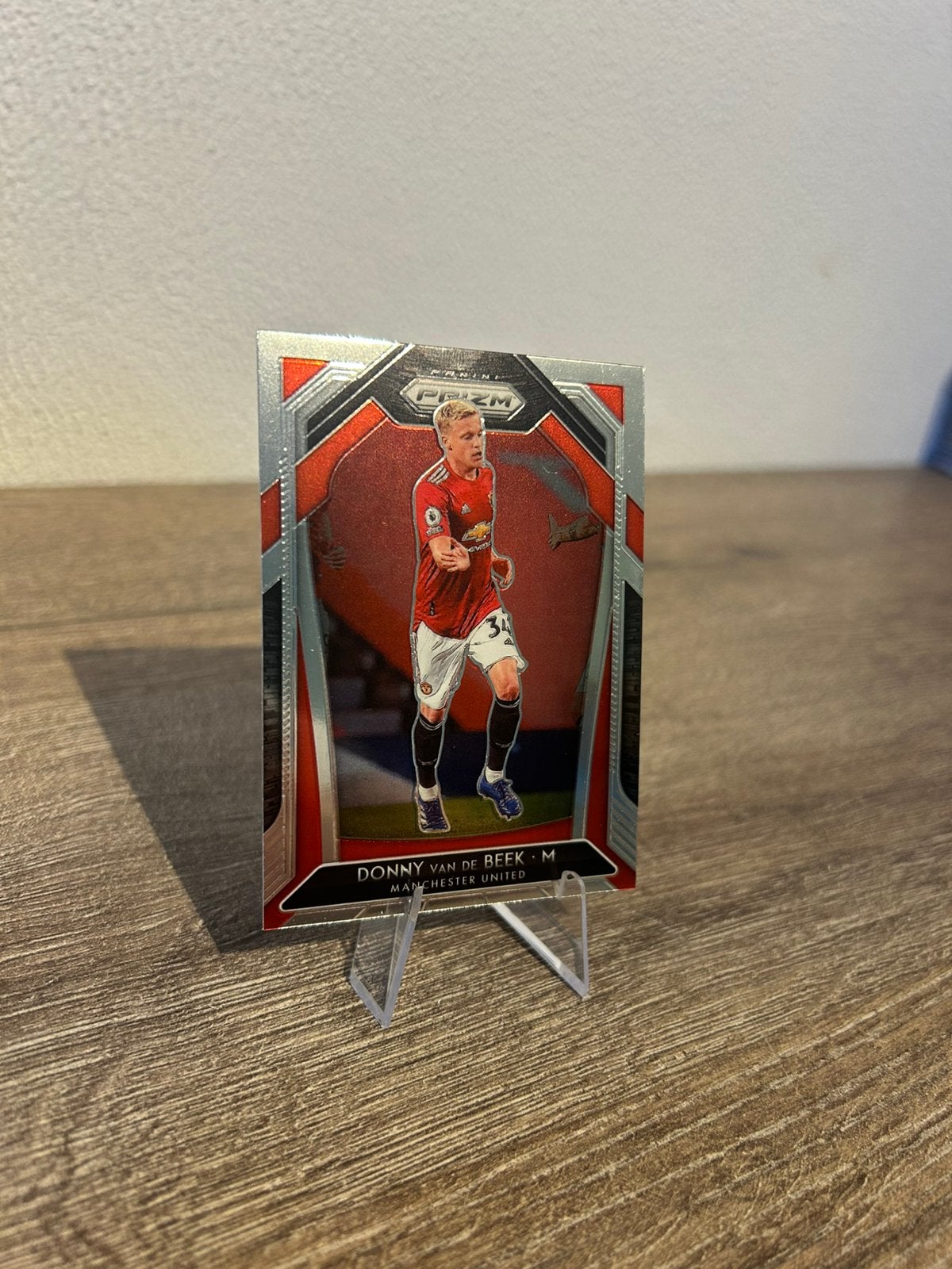 Donny van de Beek 2020-21 Panini Prizm PL #10, Ophalen of Verzenden, Zo goed als nieuw, Buitenlandse clubs, Poster, Plaatje of Sticker