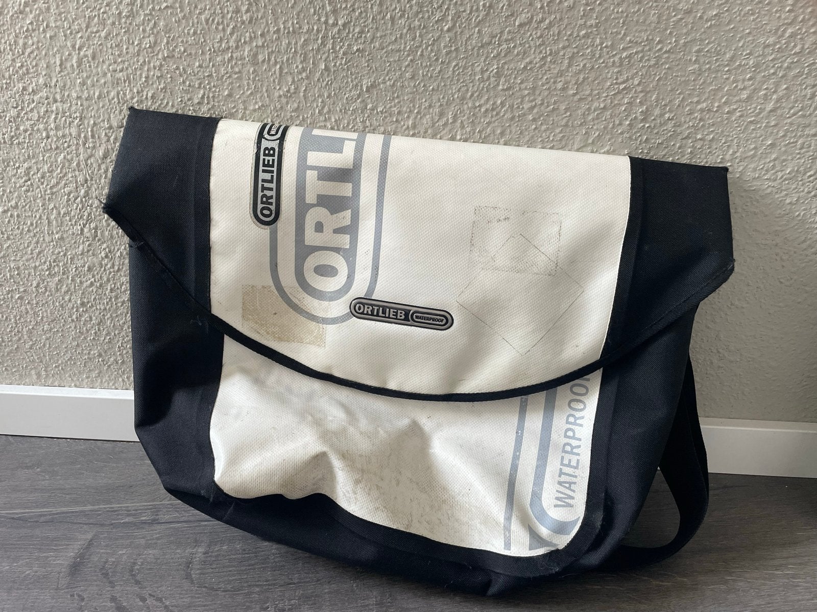 Ortlieb Messenger Bag - 100% Waterdicht en Klaar voor Gebrui, Ophalen of Verzenden, Gebruikt, Zwart, Overige merken