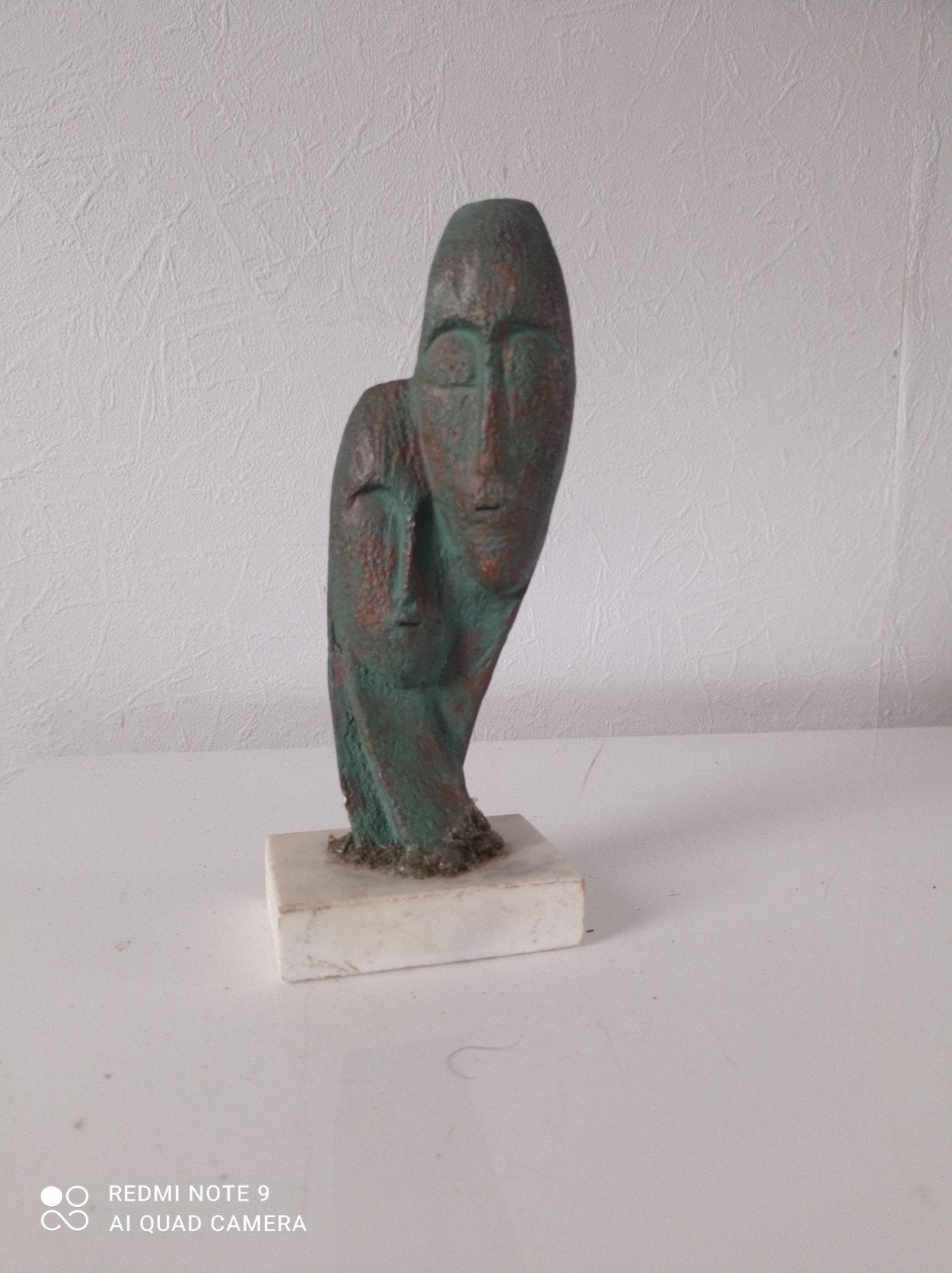 Vintage Devotion Brown Ceramic Lovers Statue Decor Man Woman, Antiek en Kunst, Ophalen of Verzenden