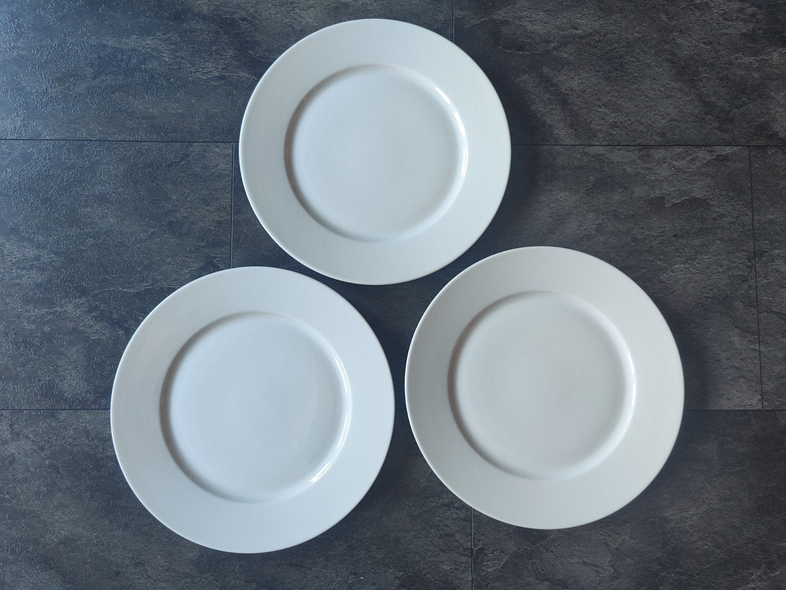 3x IKEA 365+ Borden - Wit, 33 cm, Huis en Inrichting, Keuken | Servies, Ophalen of Verzenden, Zo goed als nieuw, Porselein, Bord(en)