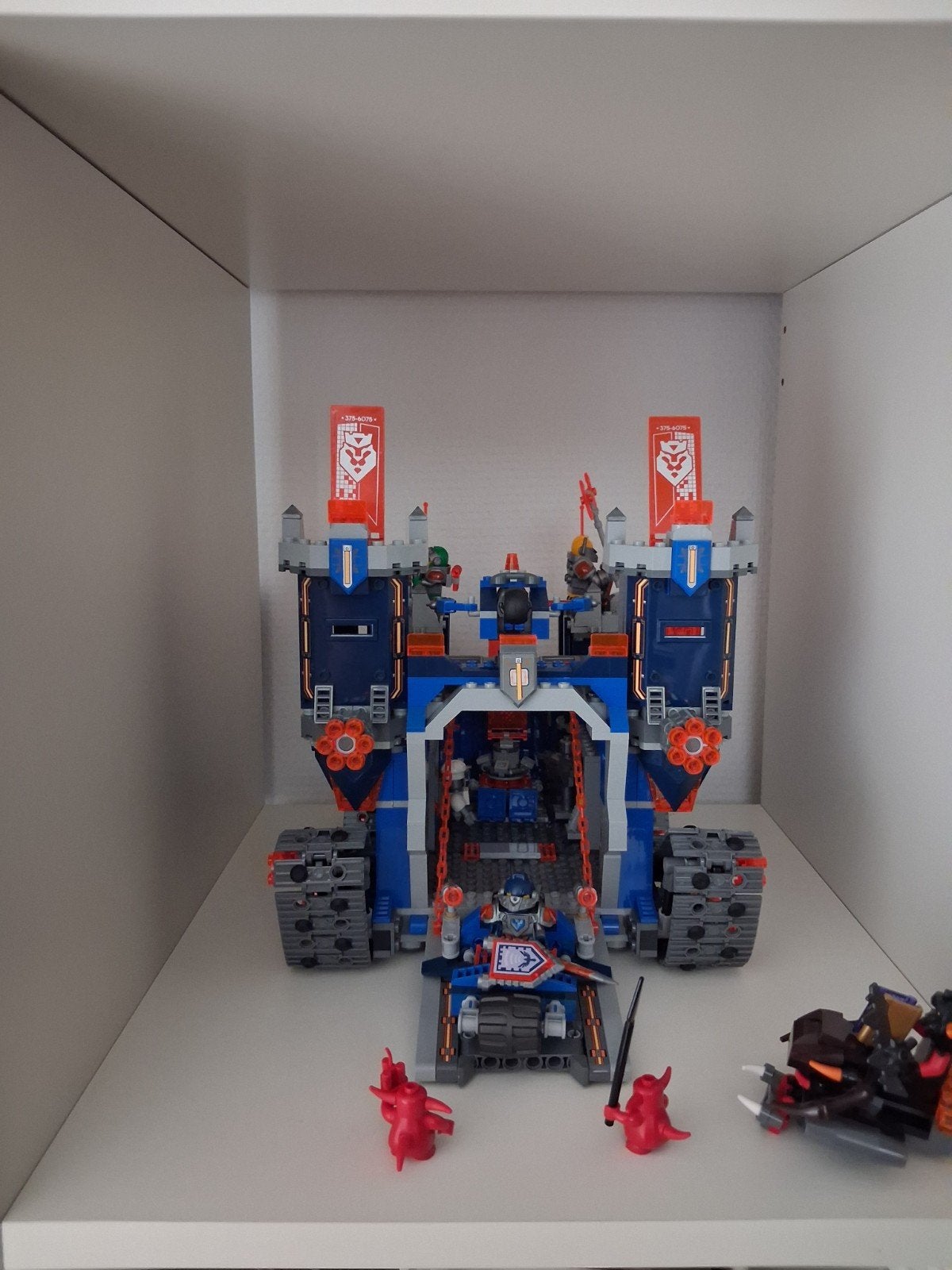 Lego Nexo Knights Fortrex 70317 -  met instructie, Overige thema's, Lego, Ophalen of Verzenden, Zo goed als nieuw