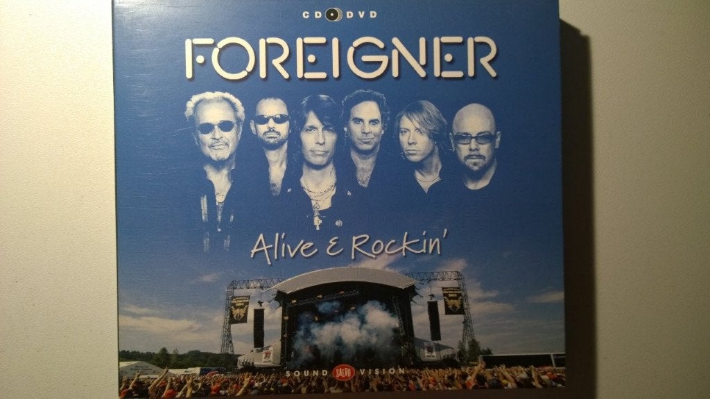 Foreigner - Alive & Rocking (CD + DVD), Inclusief DVD, Ophalen of Verzenden, Zo goed als nieuw, Poprock