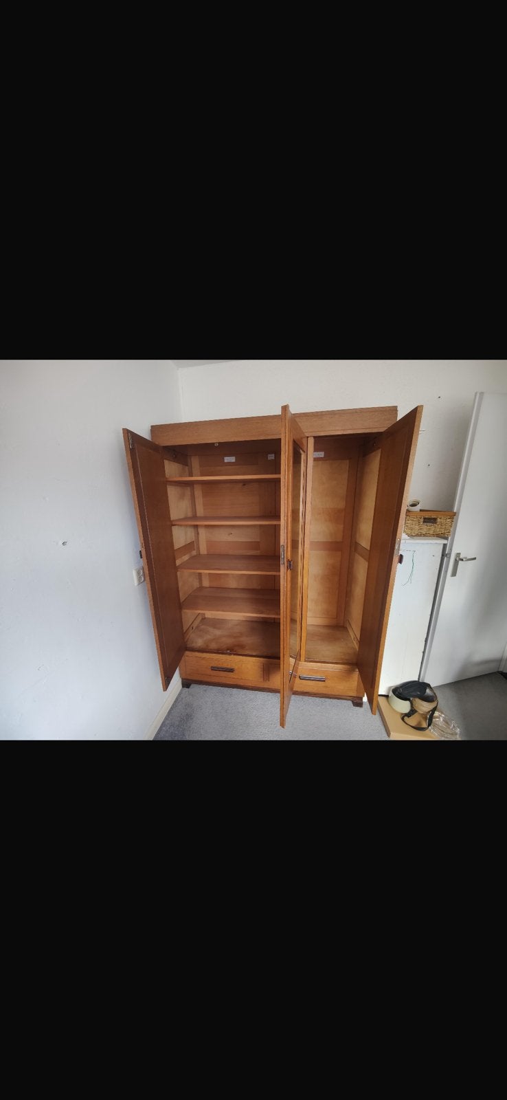 Grote linnenkast art-deco Amsterdamse stijl, Ophalen