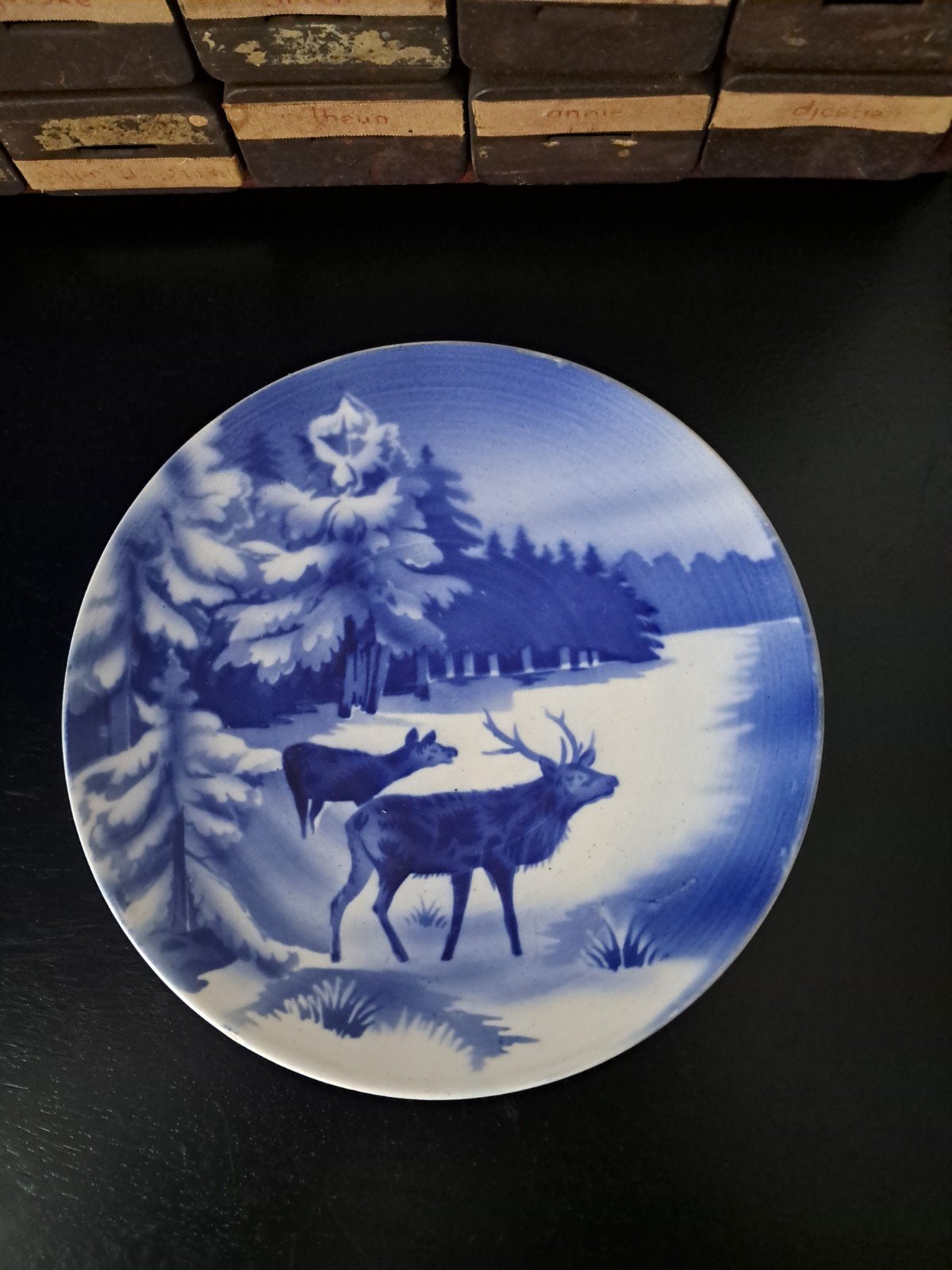 Villeroy & Boch wandbord met herten in winterlandschap, Ophalen of Verzenden