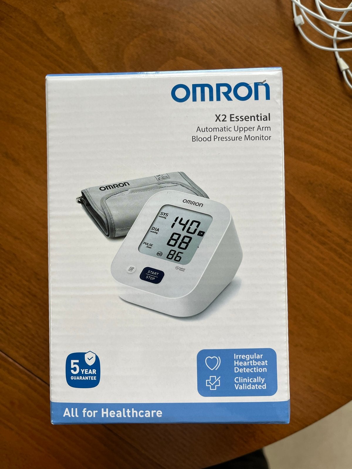 OMRON X2 Essential Automatische Bovenarm Bloeddrukmeter, Ophalen of Verzenden, Nieuw, Overige typen