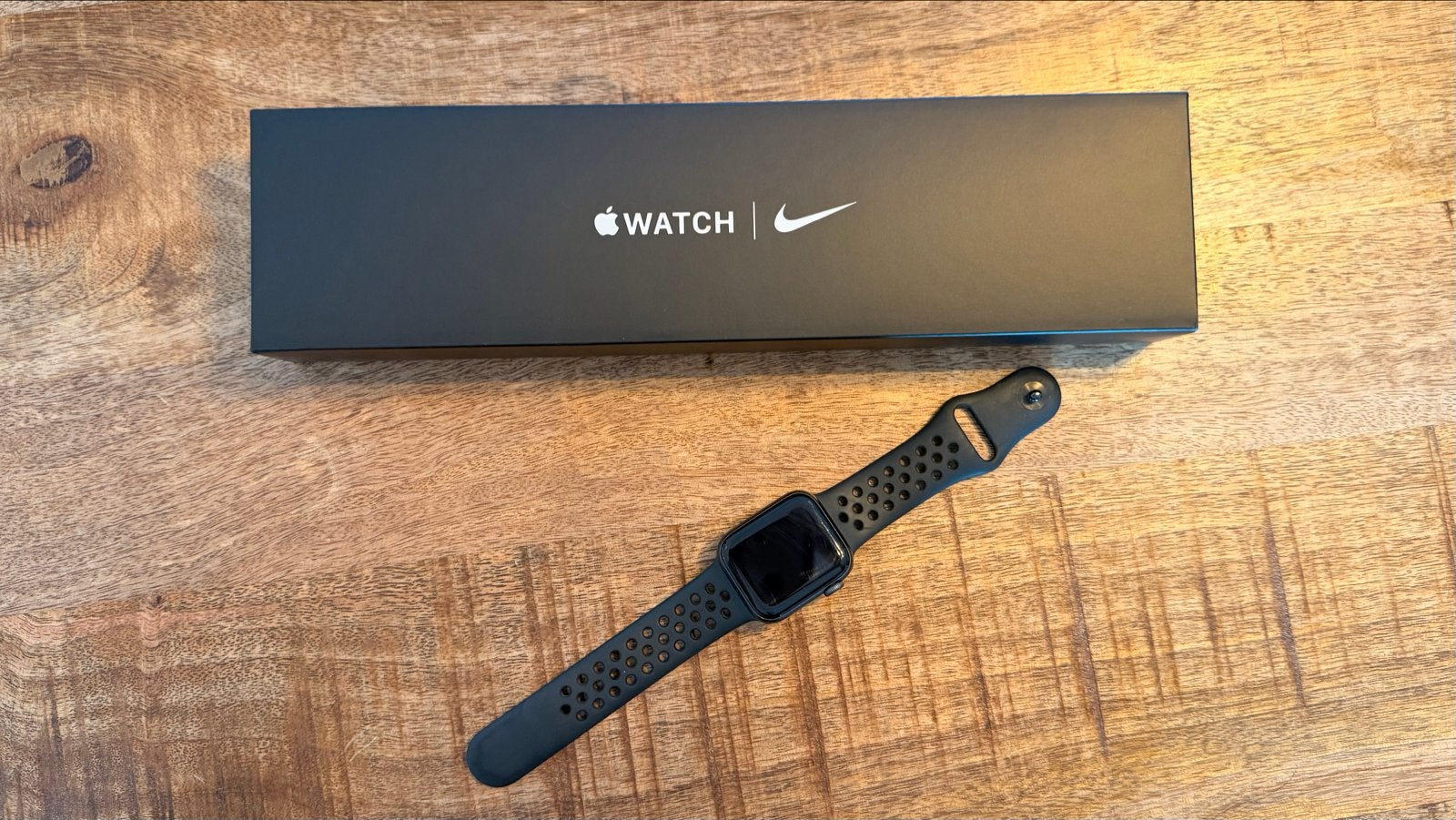Apple Watch Nike 40mm Space Gray Aluminium Antraciet/Zwart, Zwart, IOS, Ophalen of Verzenden, Zo goed als nieuw