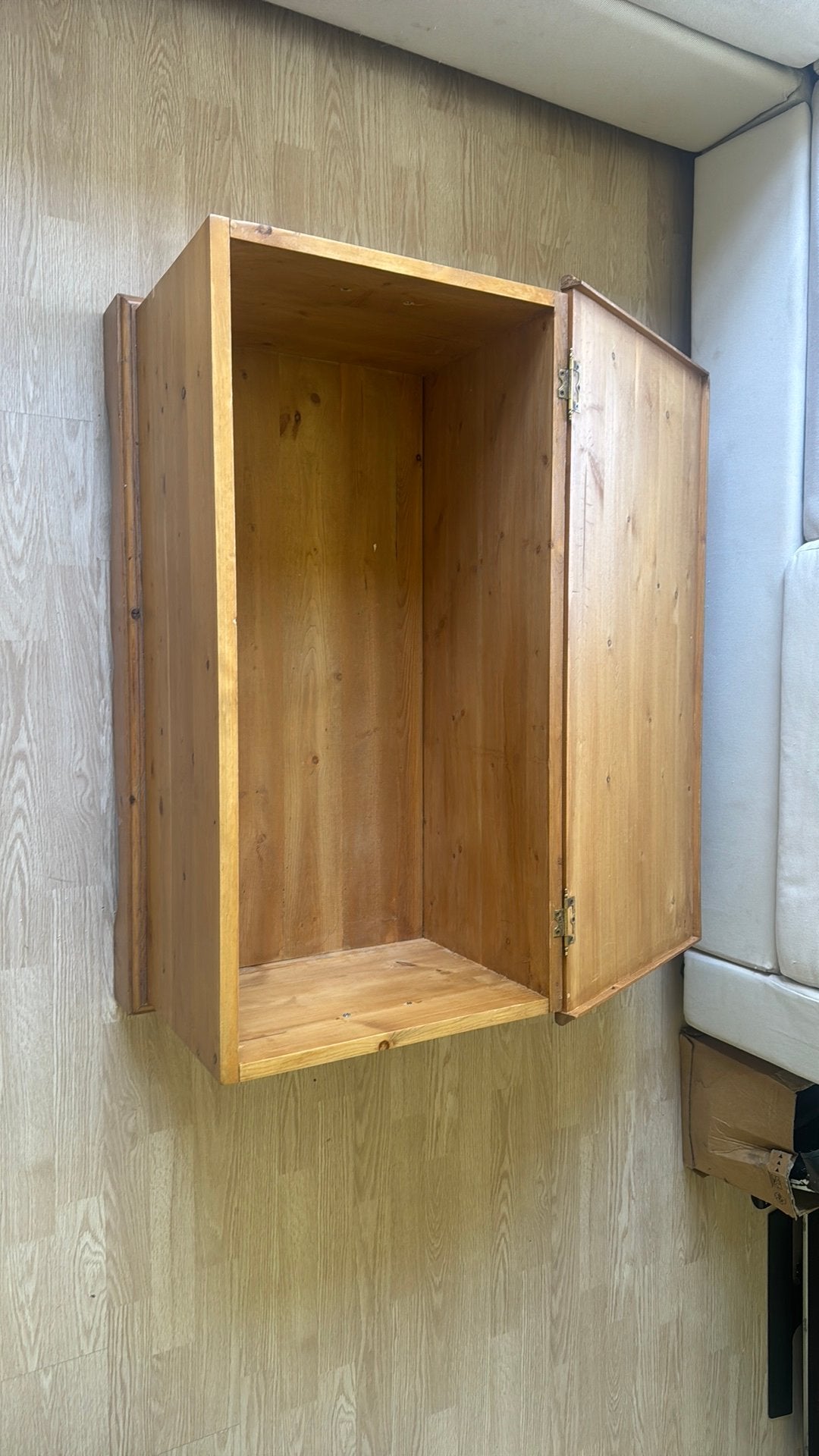 Houten tafeltje met opberg ruimte, Huis en Inrichting, Kasten | Kledingkasten, Ophalen, Gebruikt, 50 tot 100 cm, Minder dan 100 cm